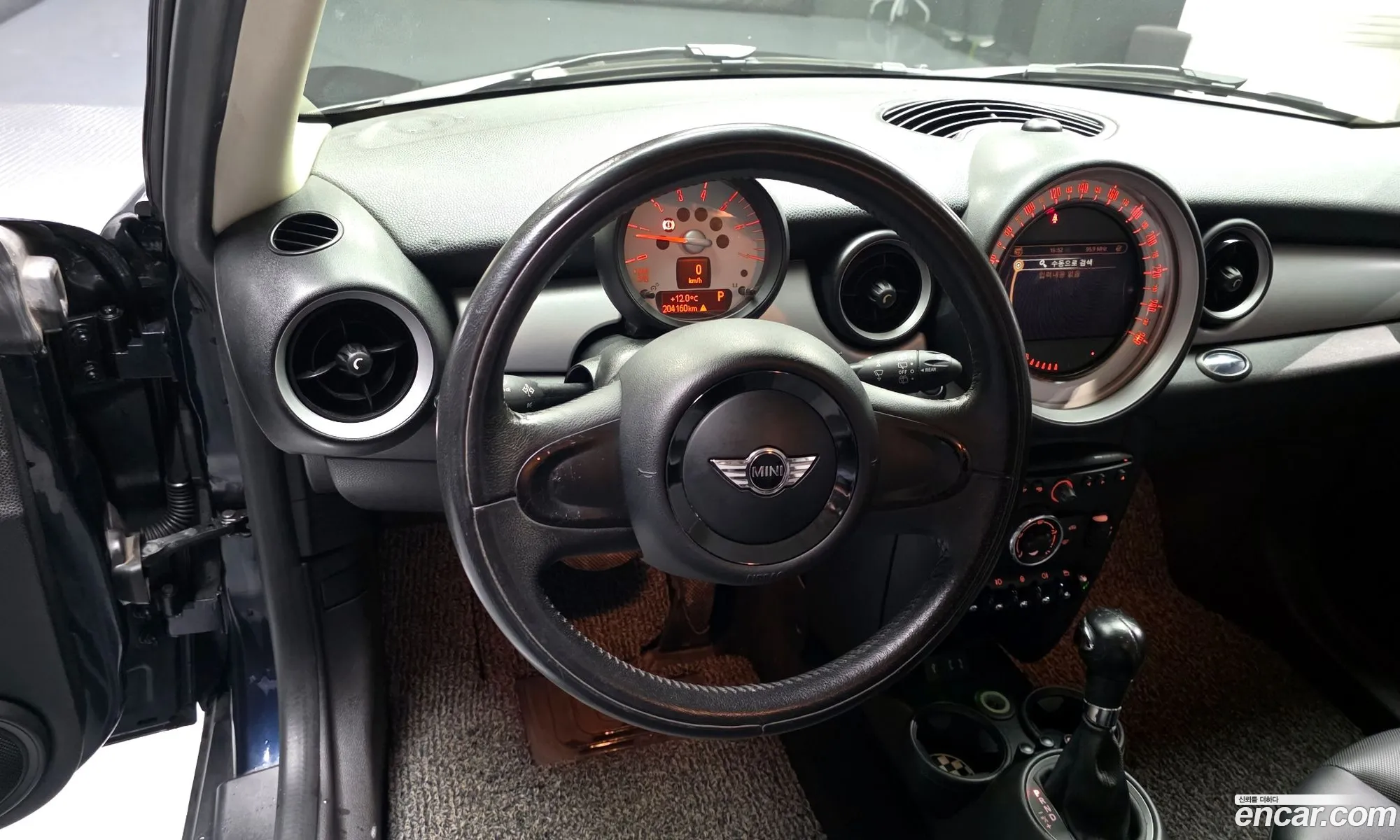 Mini Cooper D 2012 WMWSW5101DT472308 — 4
