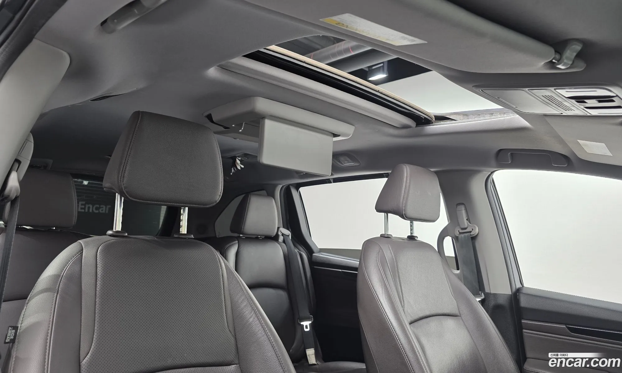 Honda Odyssey 2018 5KBRL6880KB600479 — 16