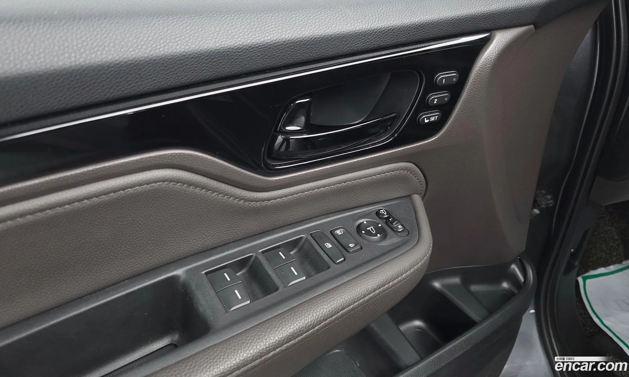 Honda Odyssey 2018 5KBRL6880KB600479 — 8