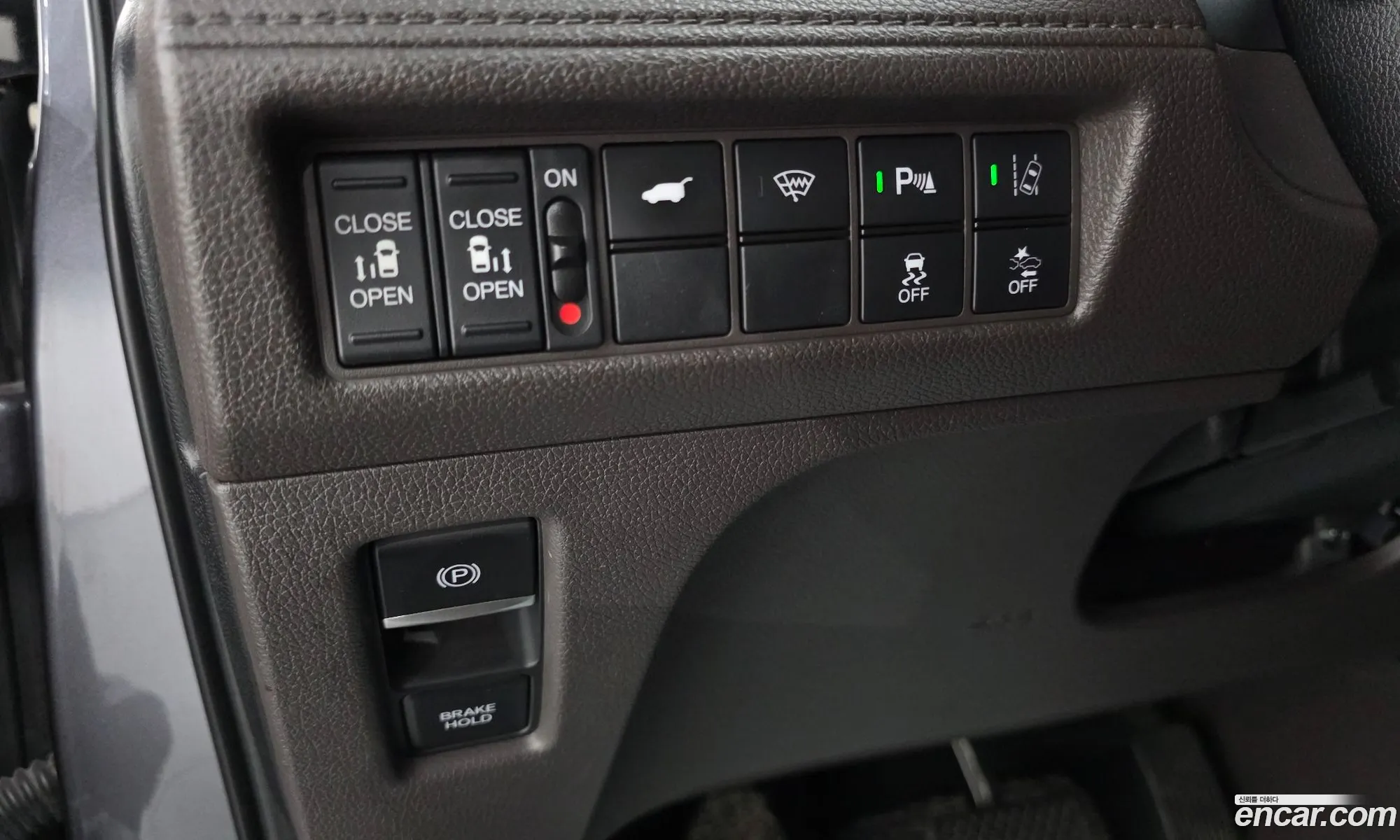 Honda Odyssey 2018 5KBRL6880KB600479 — 4