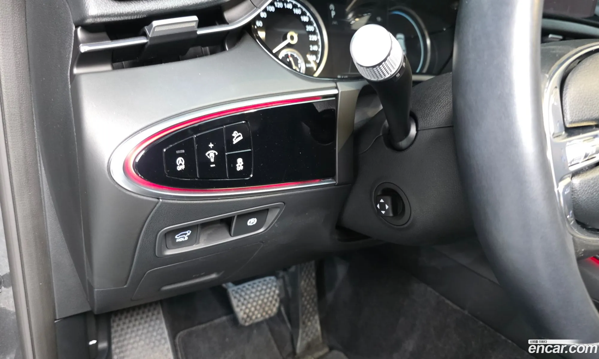 Genesis GV70 2021 — 6