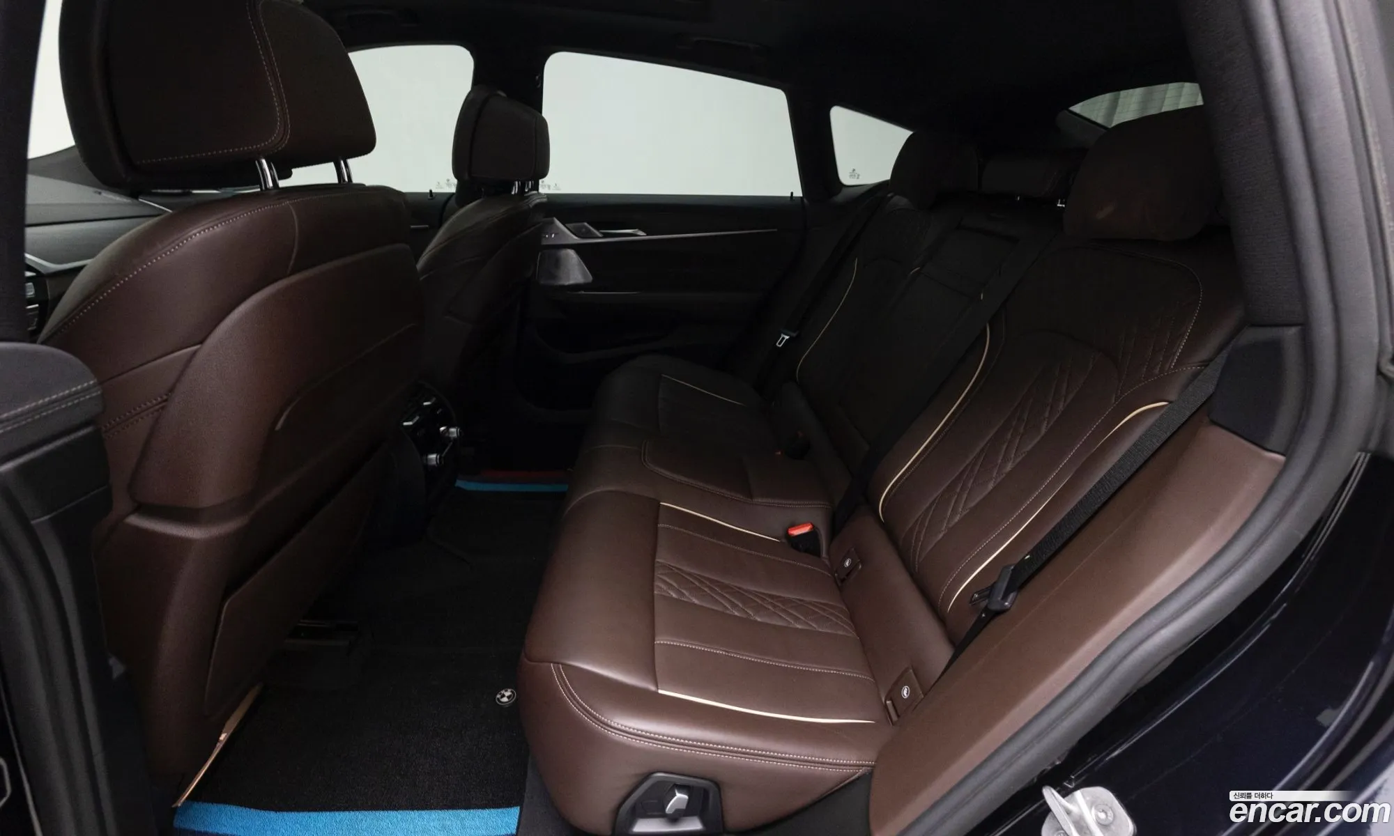 BMW 6 Series GT 2022 — 12