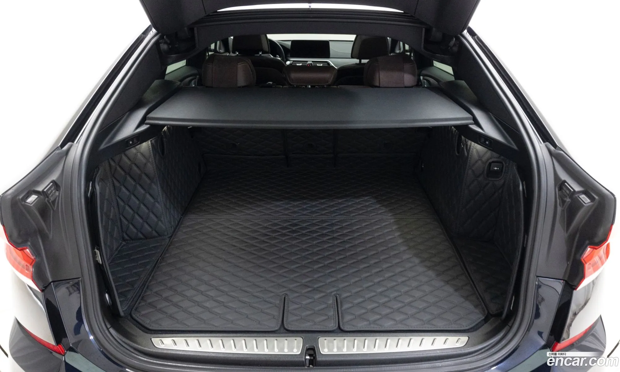 BMW 6 Series GT 2022 — 17