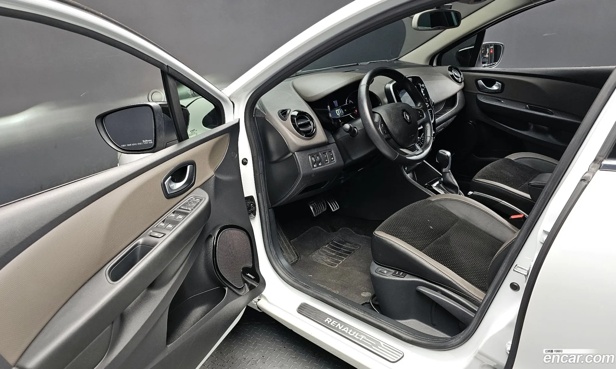 Renault Korea (Samsung) Clio 2018 — 16