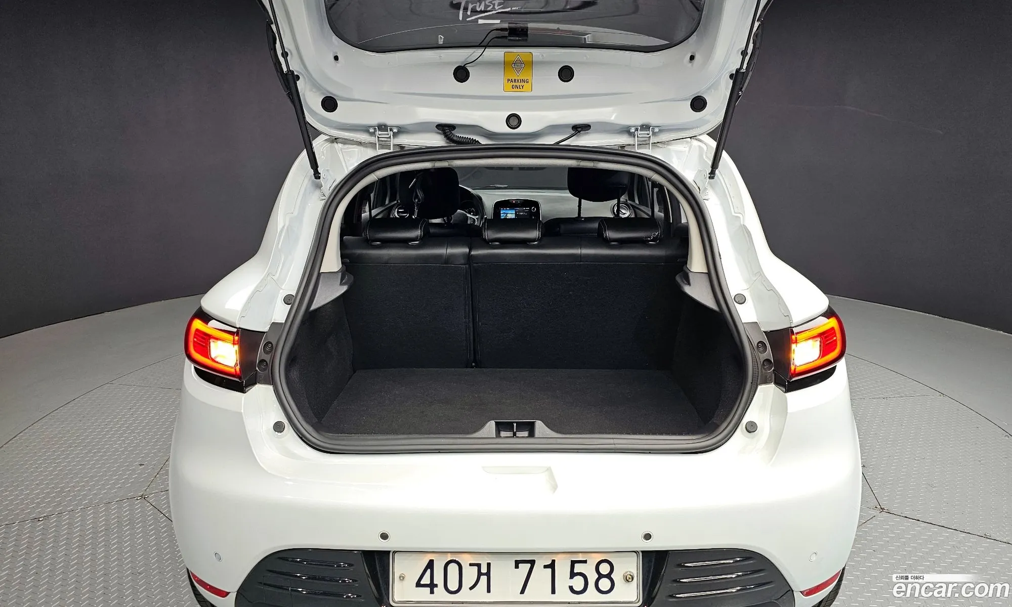 Renault Korea (Samsung) Clio 2018 — 9