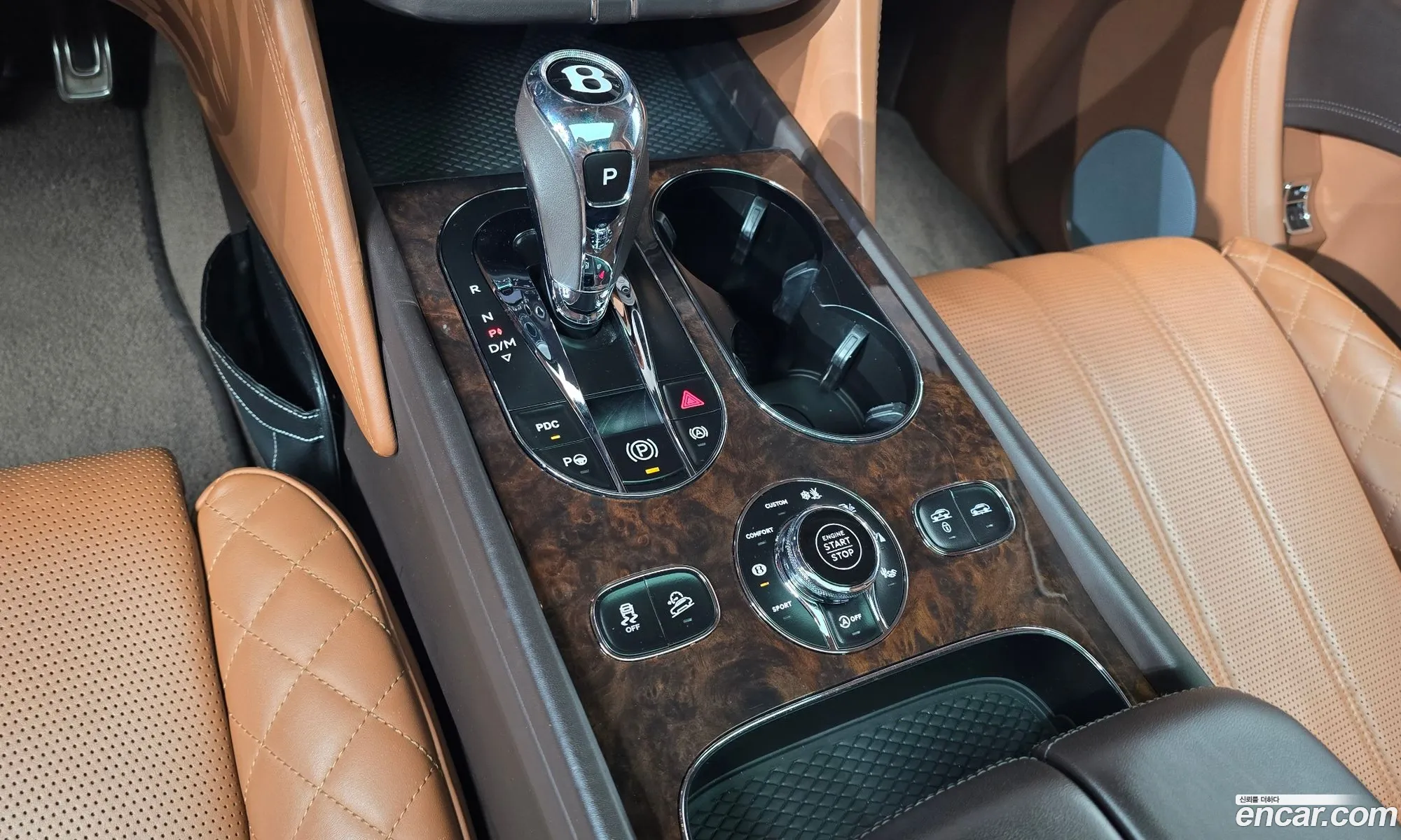 Bentley Bentayga 2018 SJAAC14VRHJJDJDJD — 17