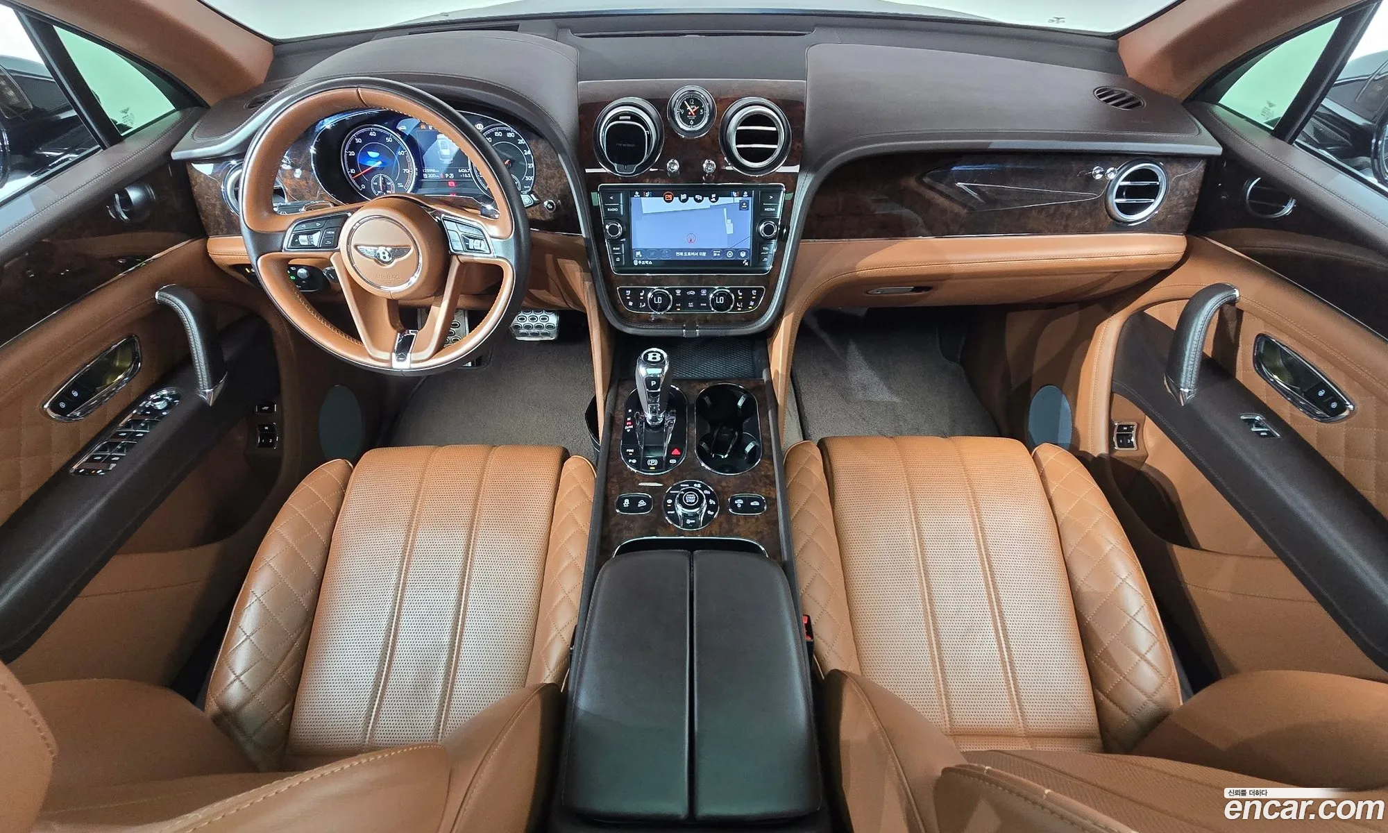Bentley Bentayga 2018 SJAAC14VRHJJDJDJD — 15