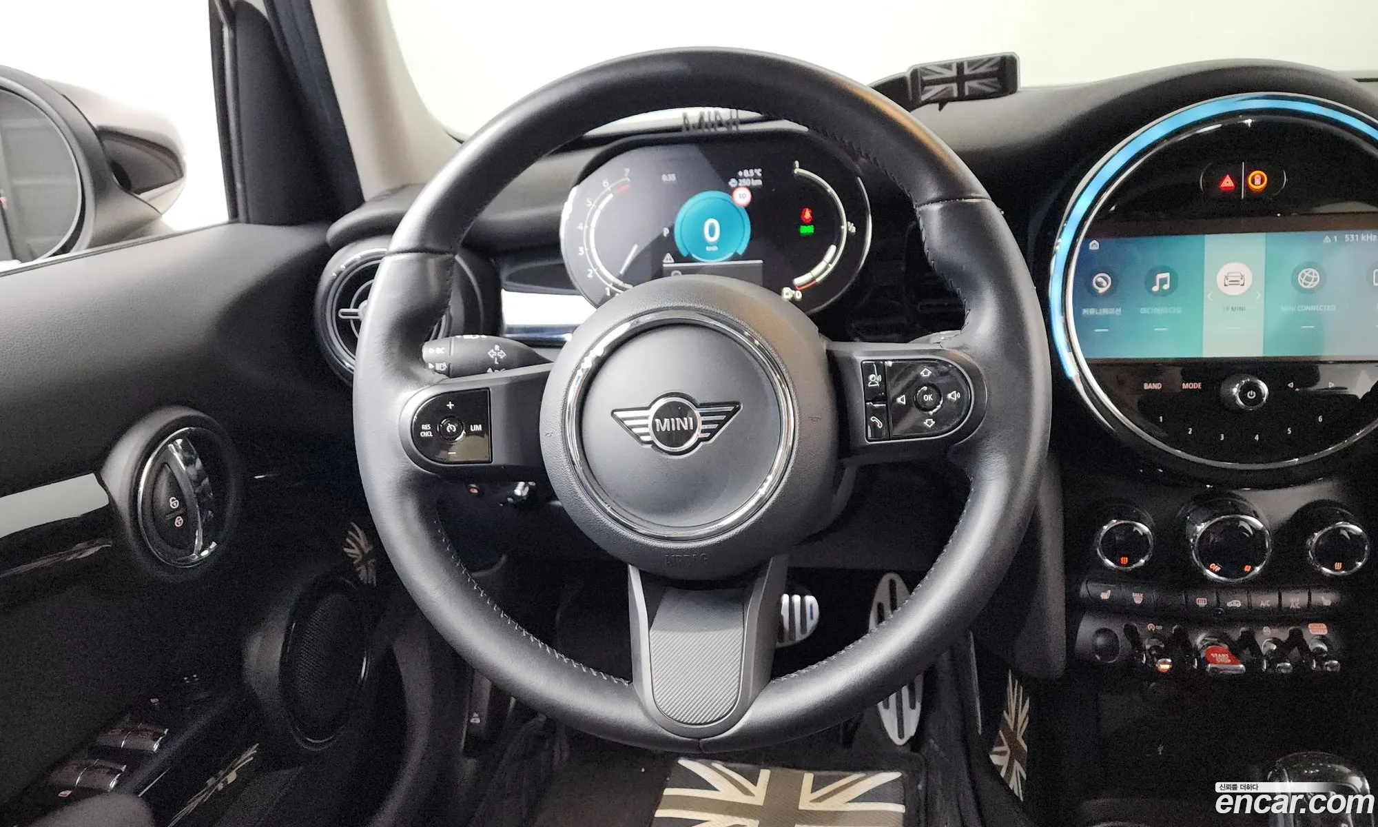 Mini Cooper 2021 WMW41DK05N2P87992 — 19