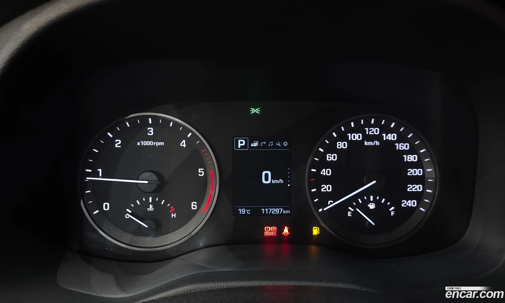Hyundai Tucson 2017 — 17