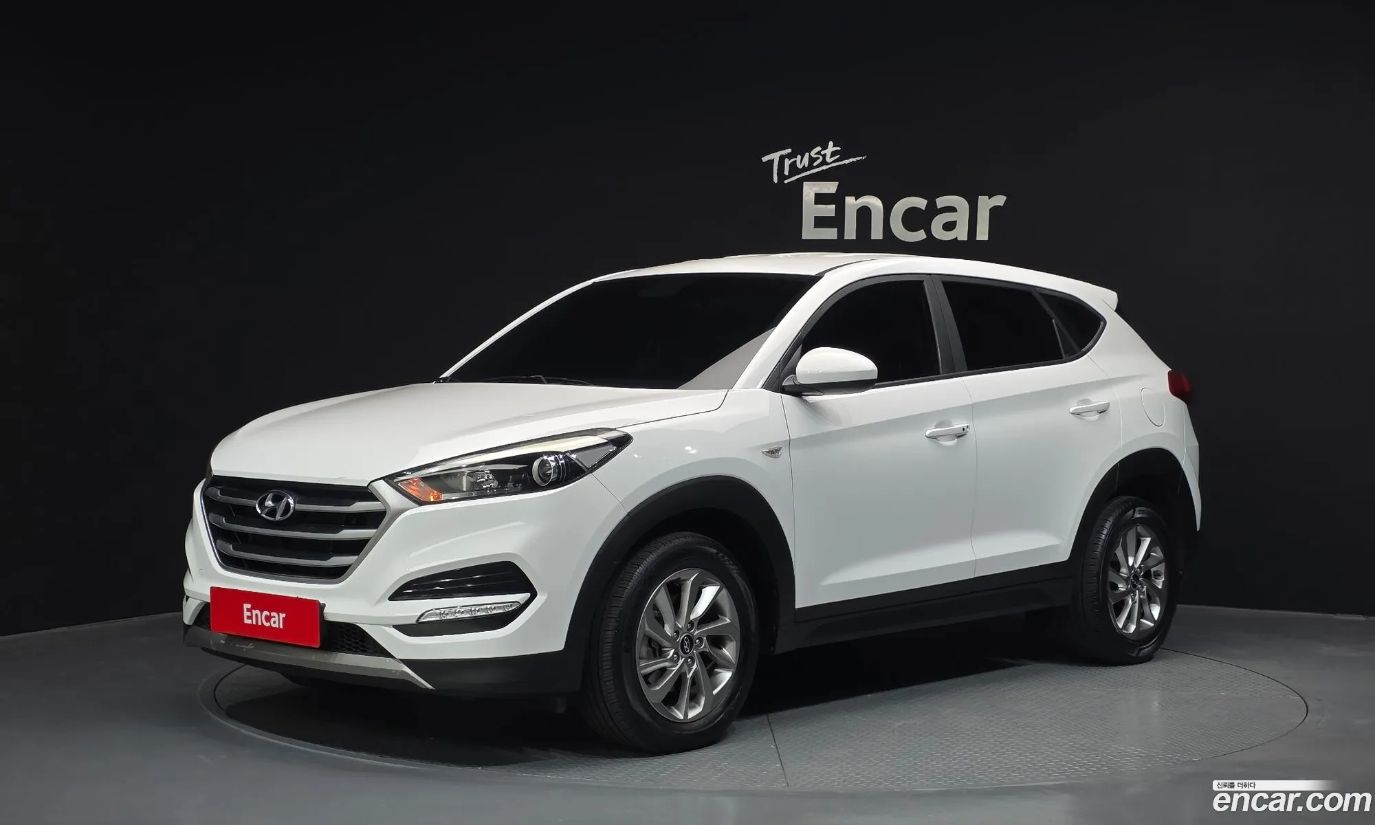Hyundai Tucson 2017 — 16