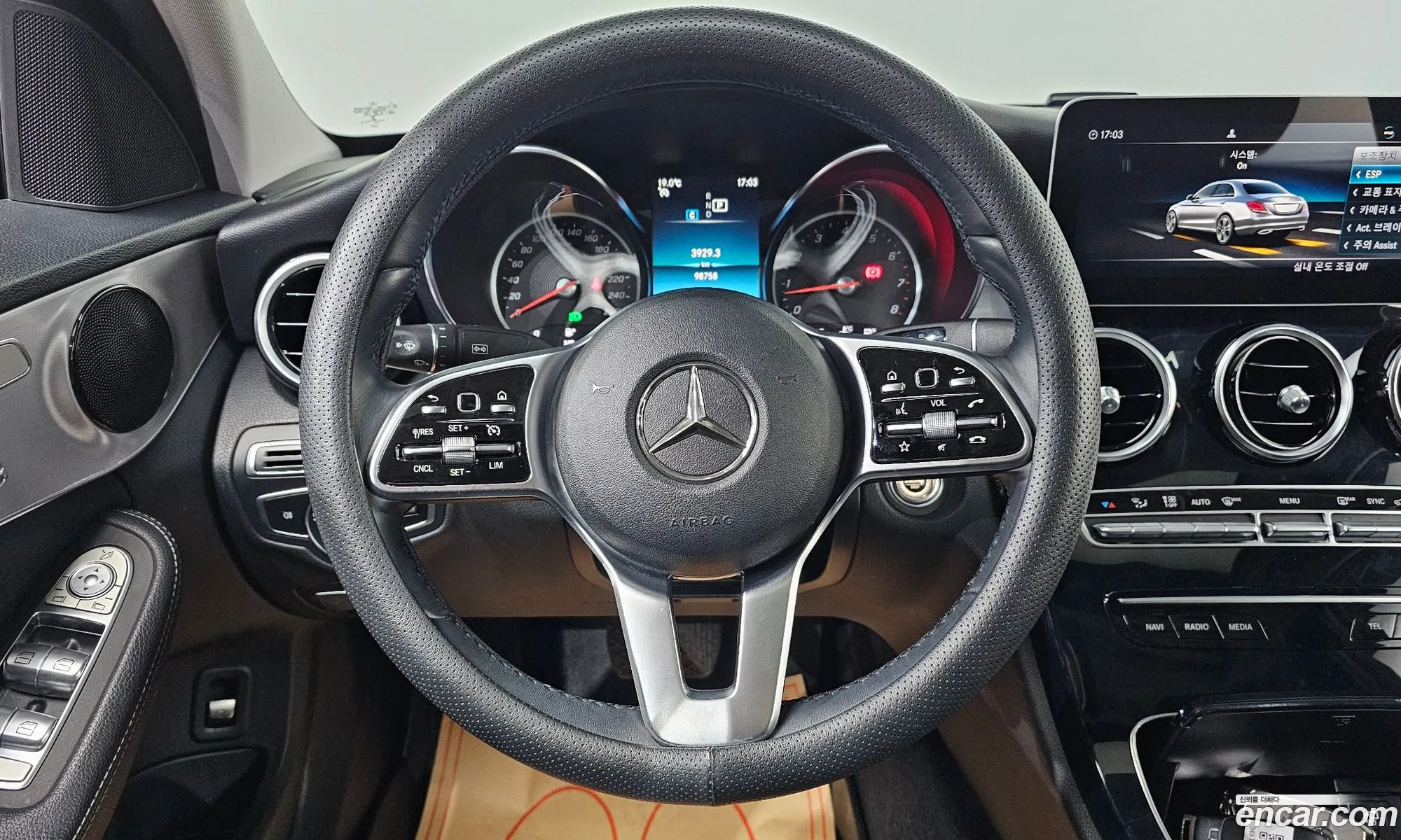 Mercedes-Benz C-Class W205 2020 — 11