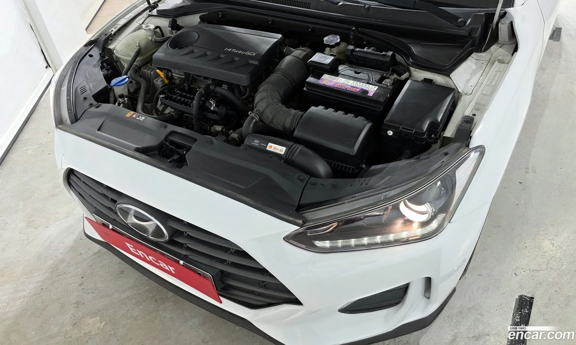 Hyundai Veloster 2018 — 17