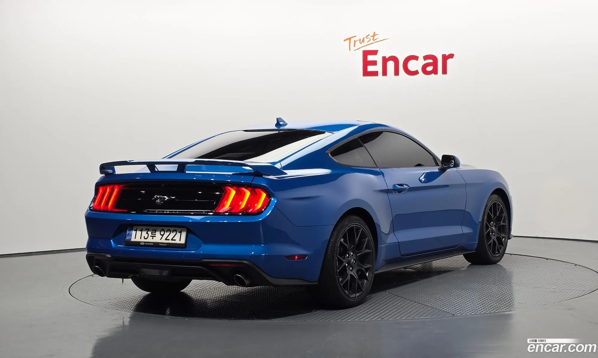 Ford Mustang 2021 — 15