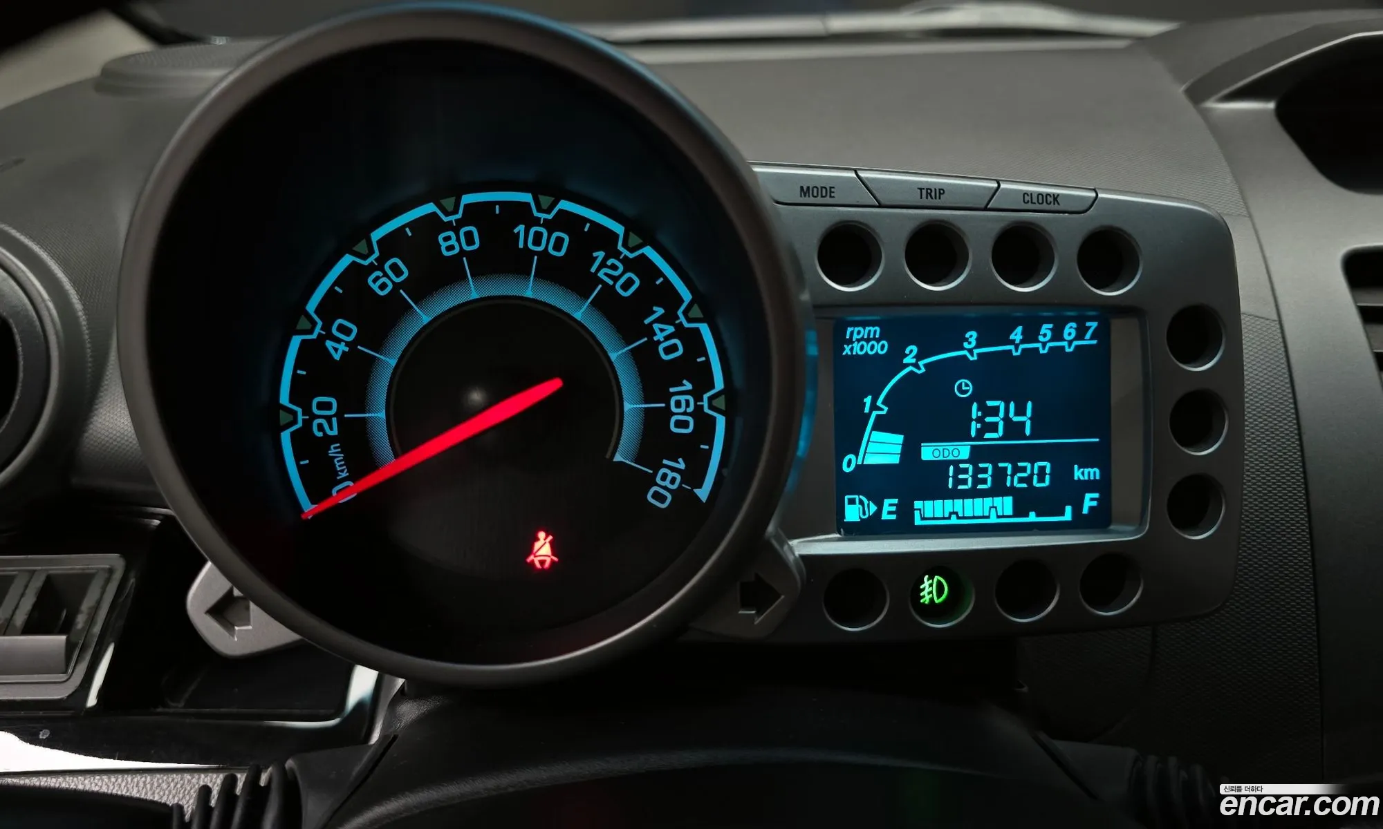 Chevrolet (GM Daewoo) Spark 2011 — 18
