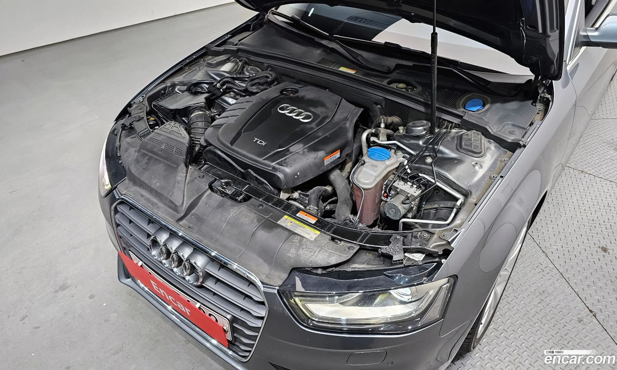 Audi A4 2012 — 13