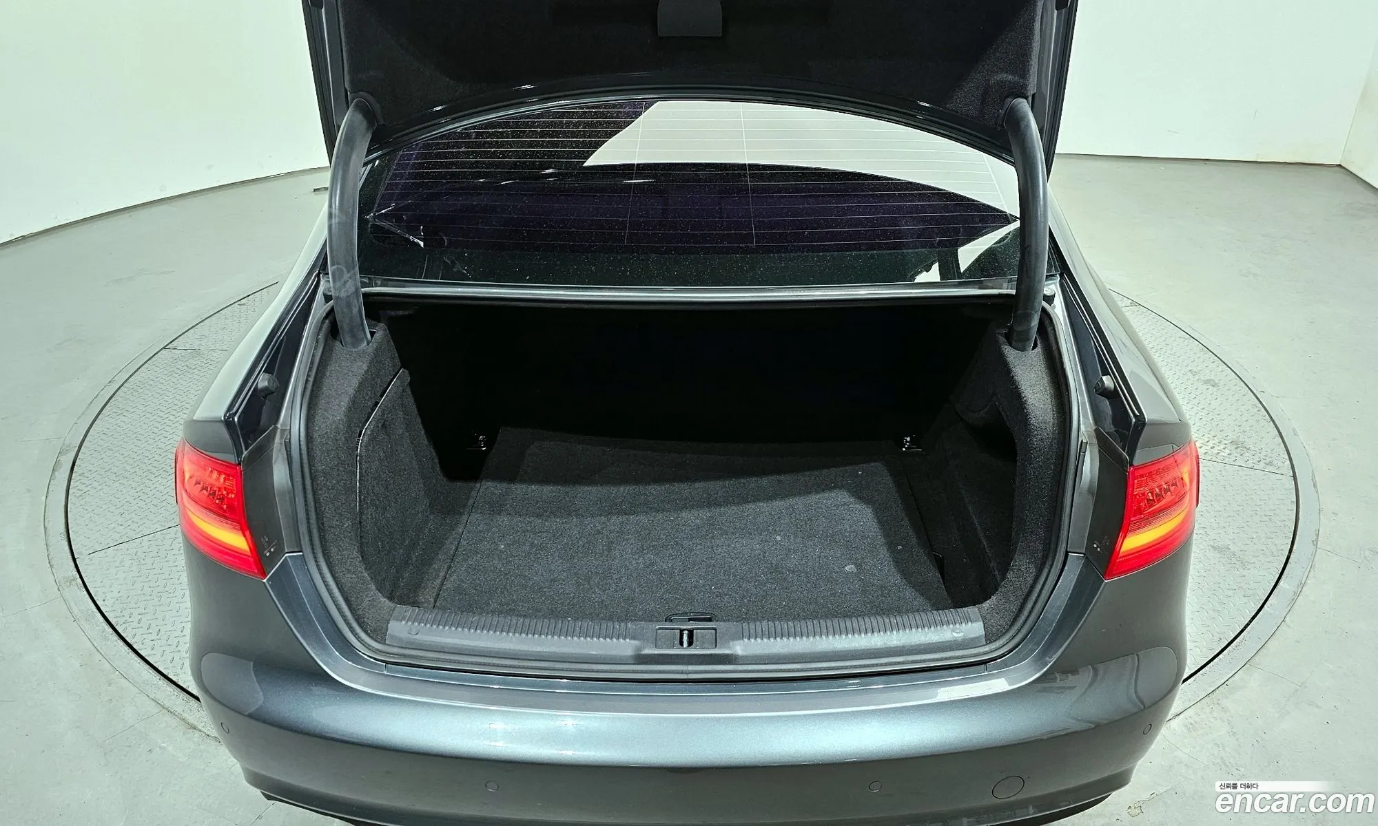 Audi A4 2012 — 12
