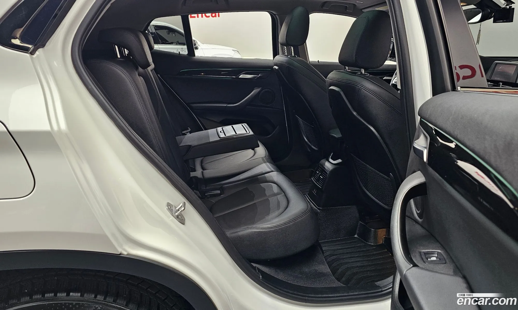 BMW X2 2019 WBA11DF0XL5P19941 — 10