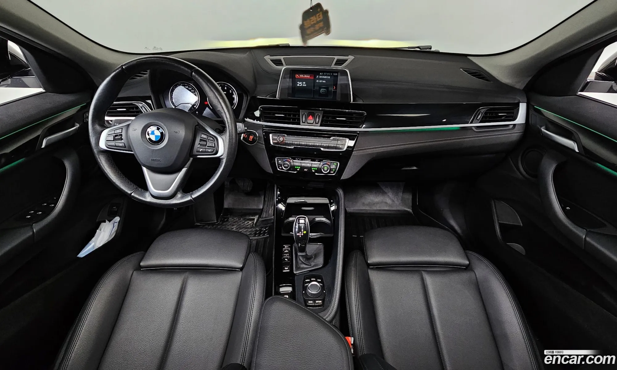 BMW X2 2019 WBA11DF0XL5P19941 — 15