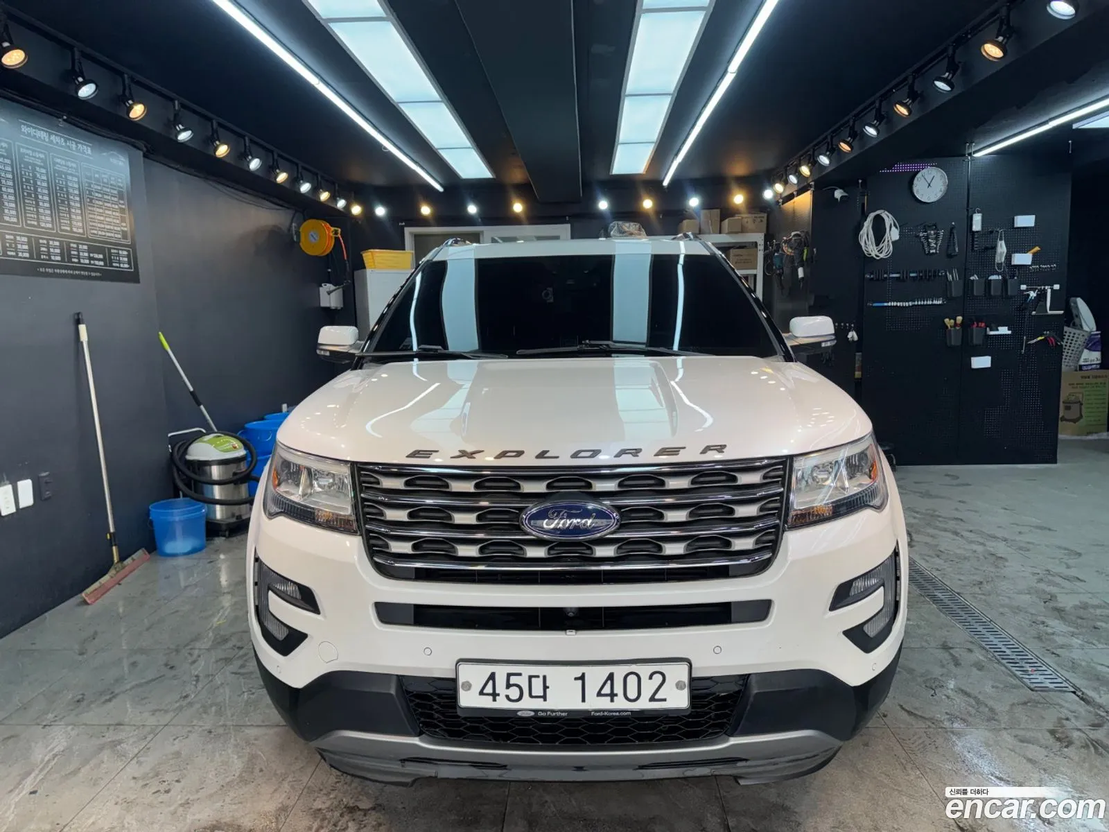 Ford Explorer 2017 — 20