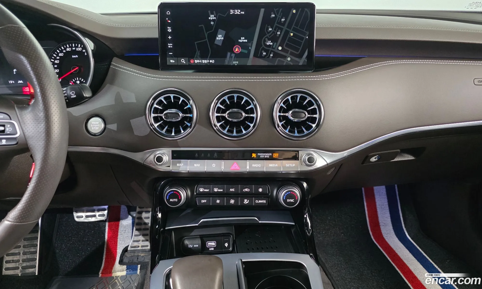 Kia Stinger Meister 2021 — 14