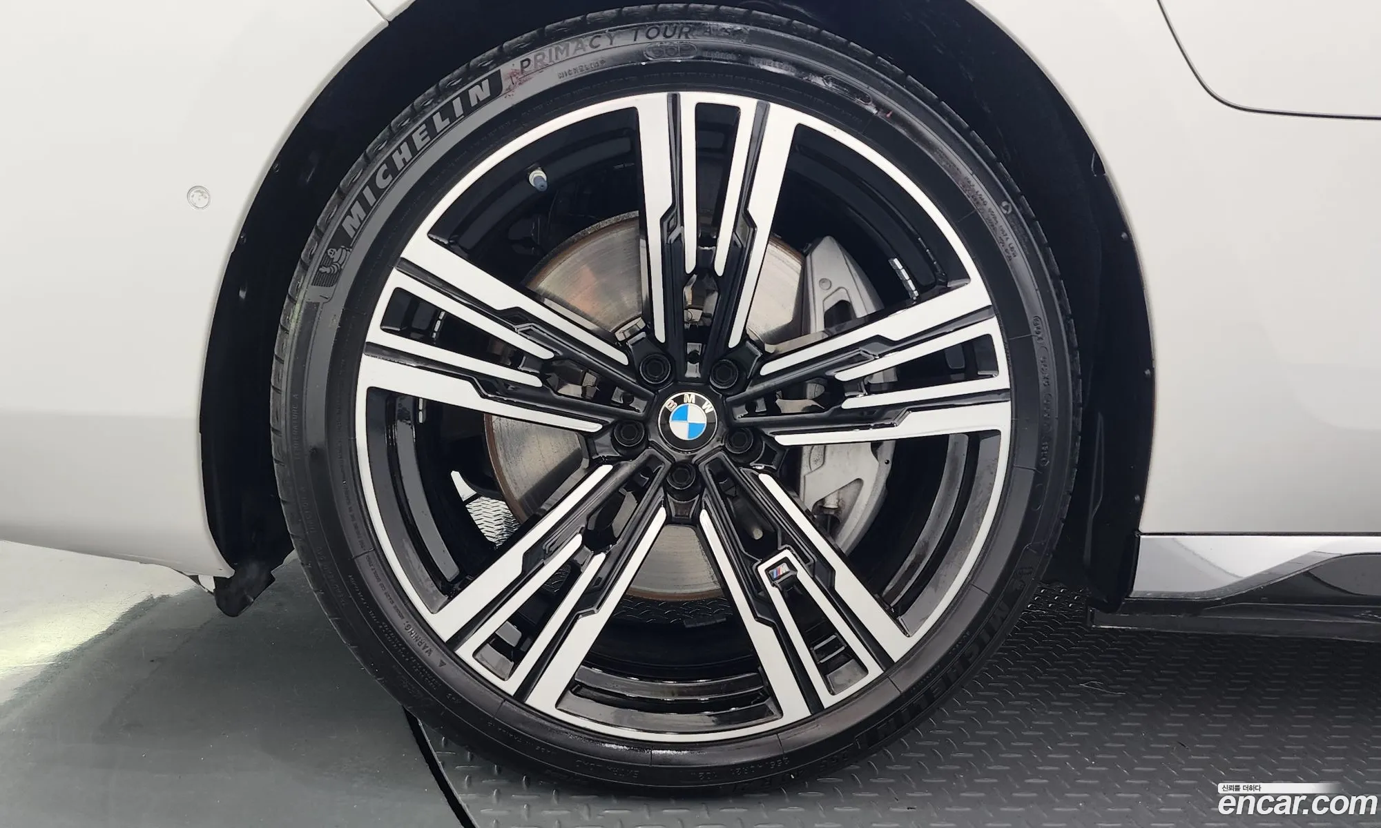 BMW 7 Series 2023 — 3
