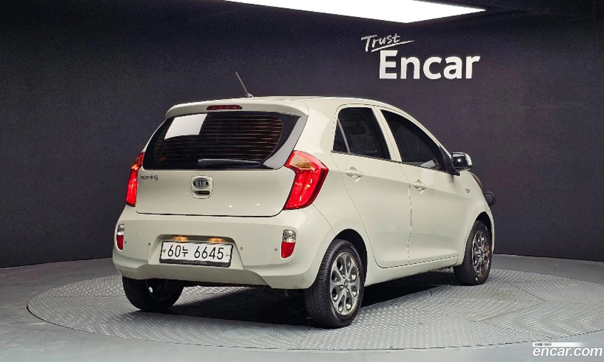 Kia Morning 2012 — 17