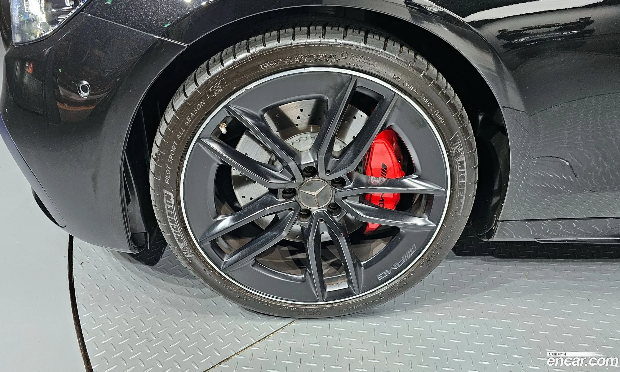 Mercedes-Benz E-Class W213 2023 — 8