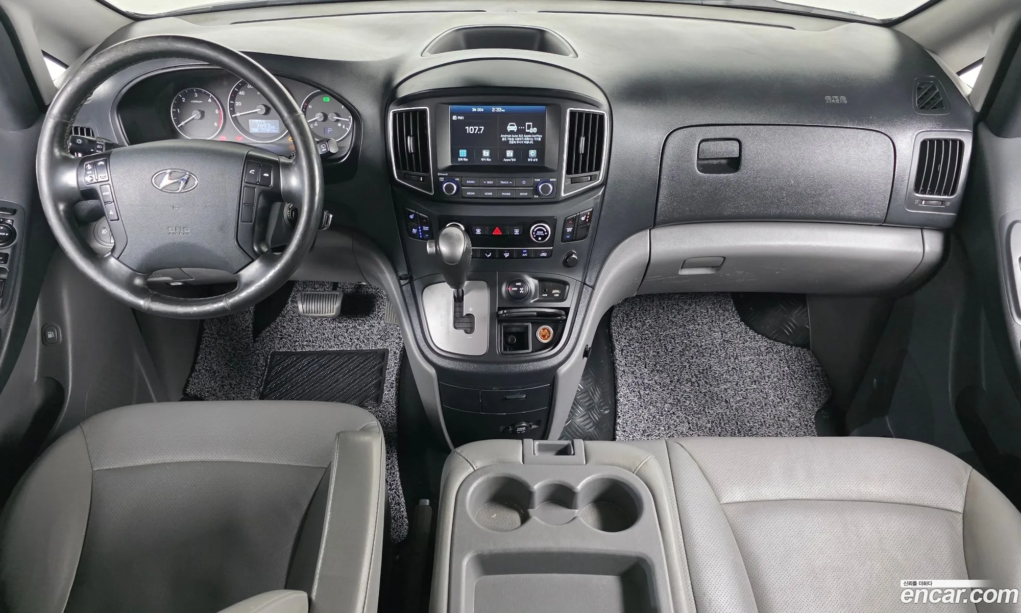 Hyundai Grand Starex 2020 — 14