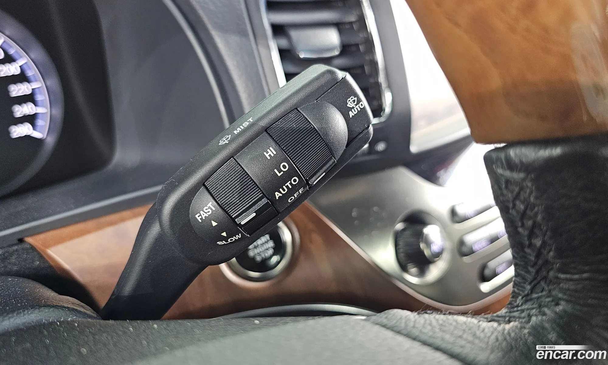 KG Mobility (SsangYong) Chairman W