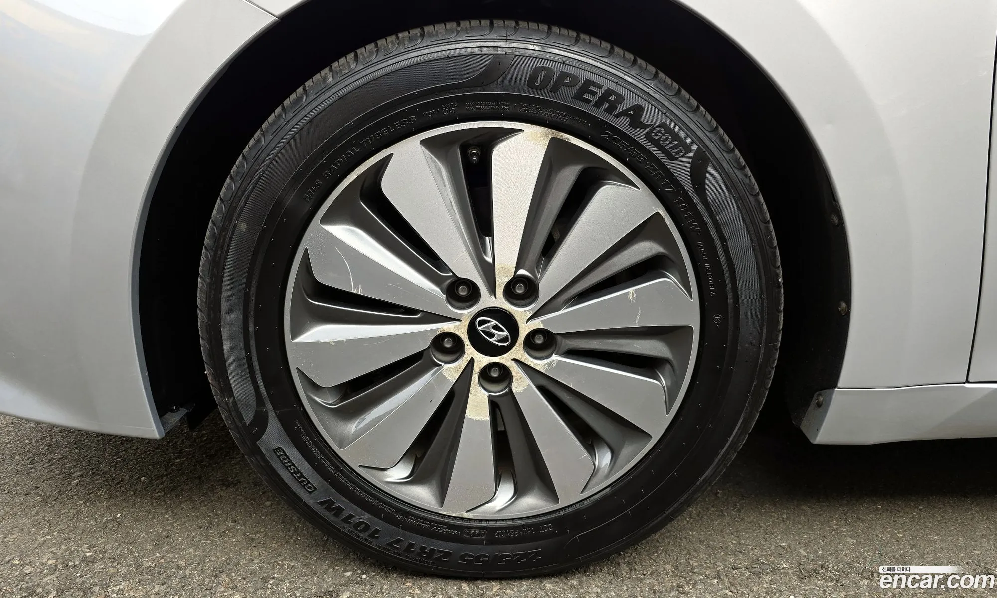Hyundai Grandeur HG Hybrid 2016 — 2