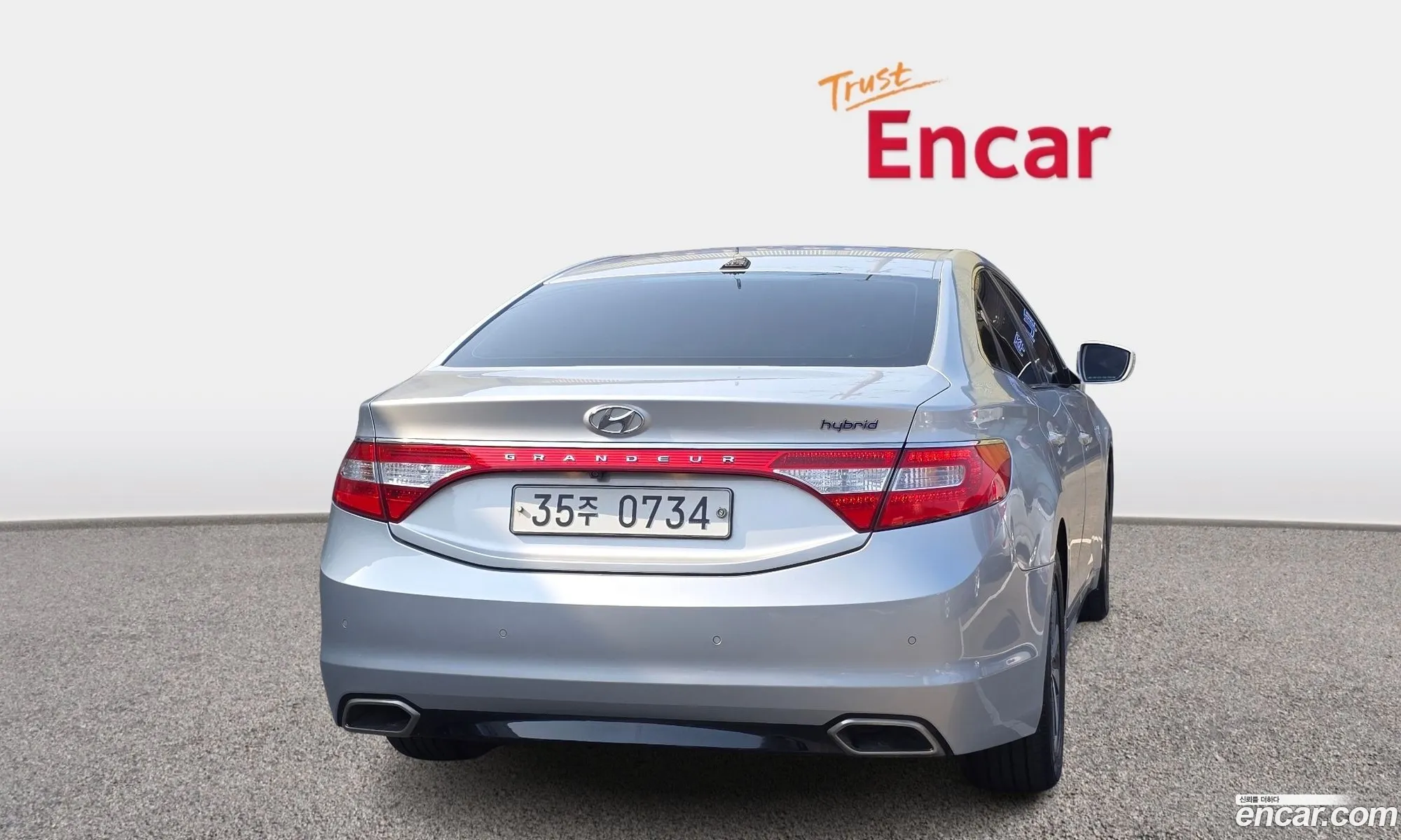 Hyundai Grandeur HG Hybrid 2016 — 13