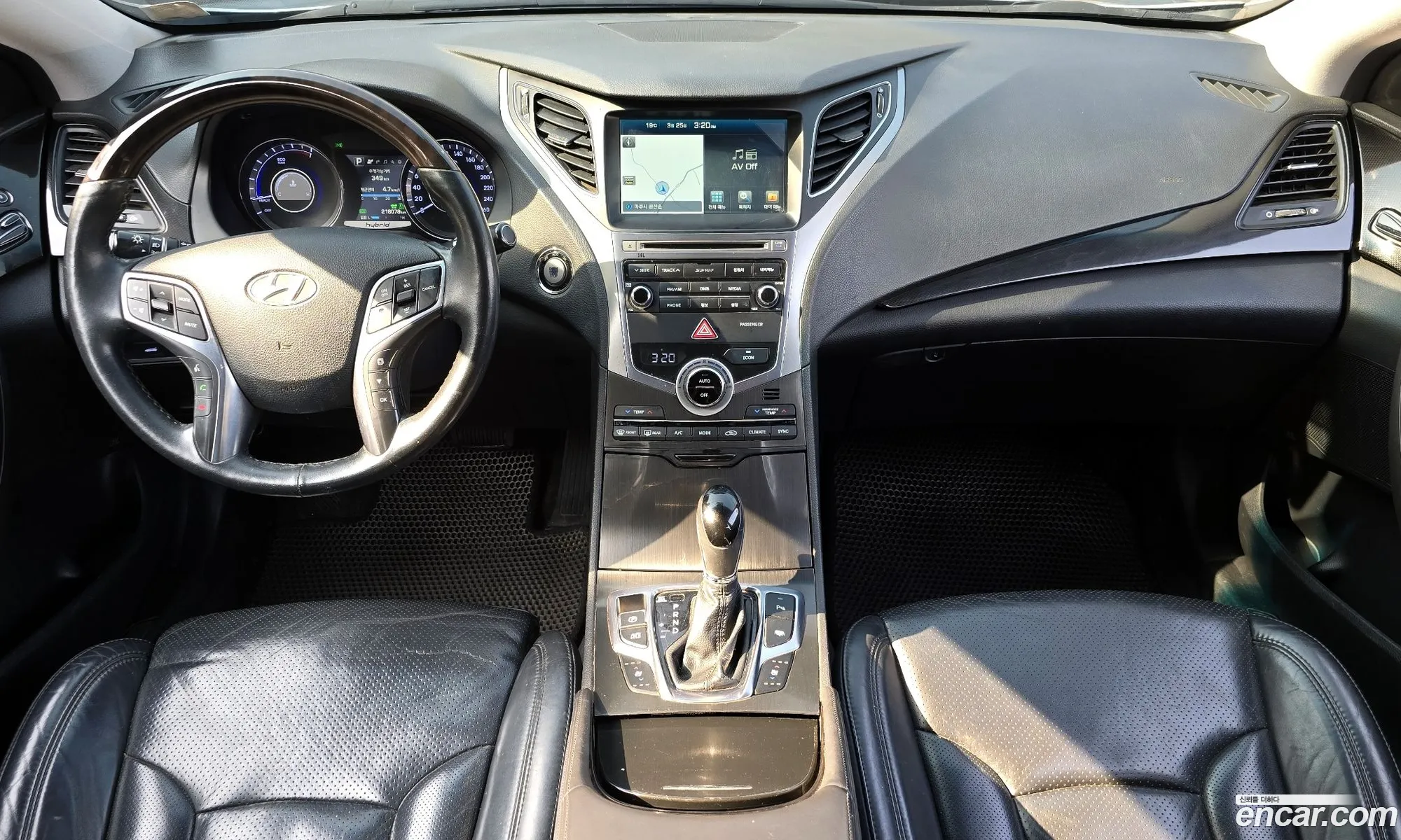 Hyundai Grandeur HG Hybrid 2016 — 9