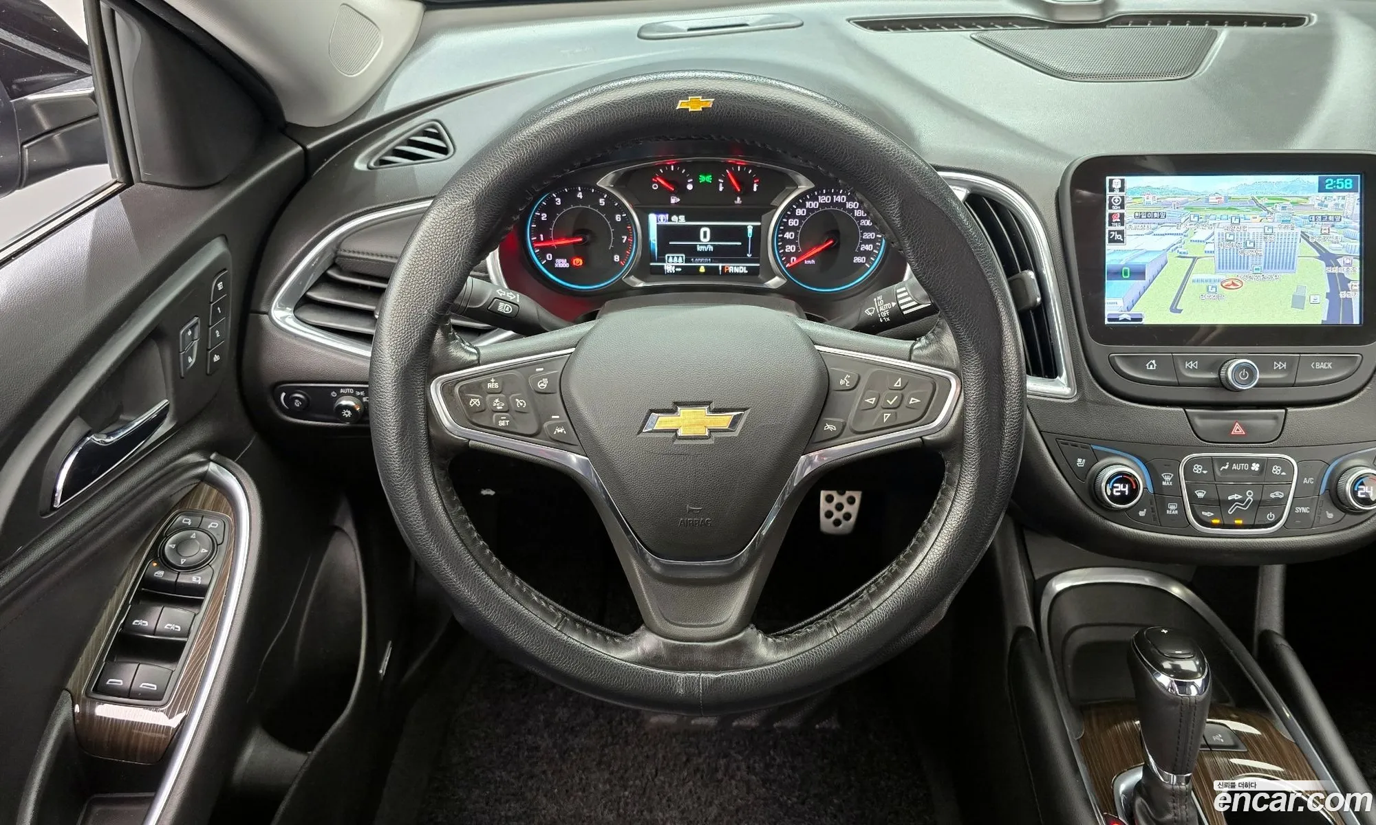 Chevrolet (GM Daewoo) Malibu 2016 — 10