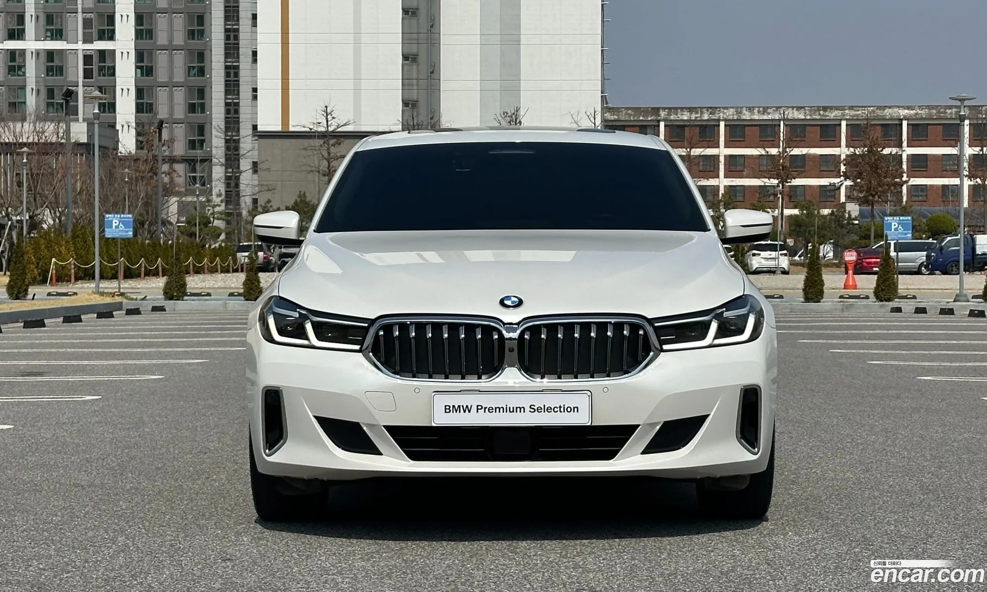 BMW 6 Series GT 2021 — 10