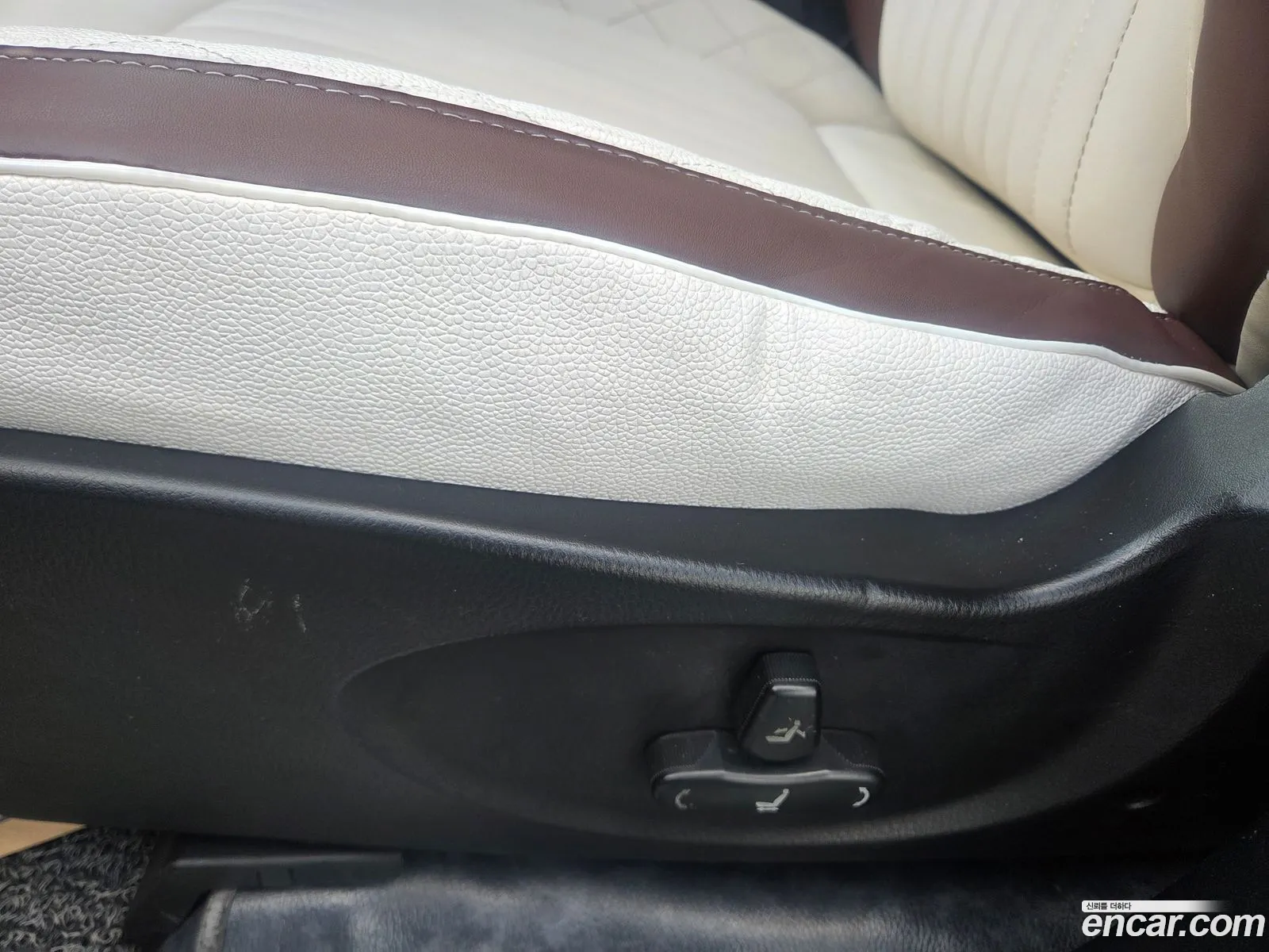 KG Mobility (SsangYong) Super Rexton 2011 — 3
