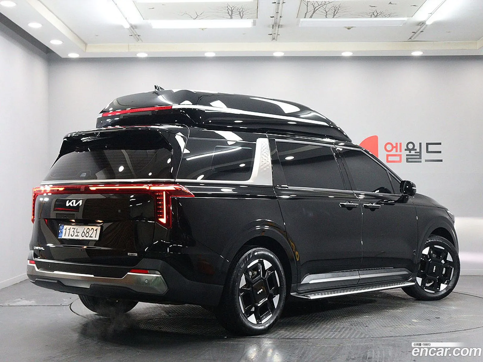 Kia Carnival 2024 — 3