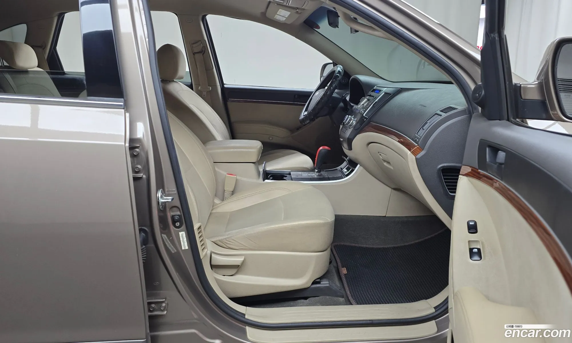 Hyundai Veracruz 2011 — 16