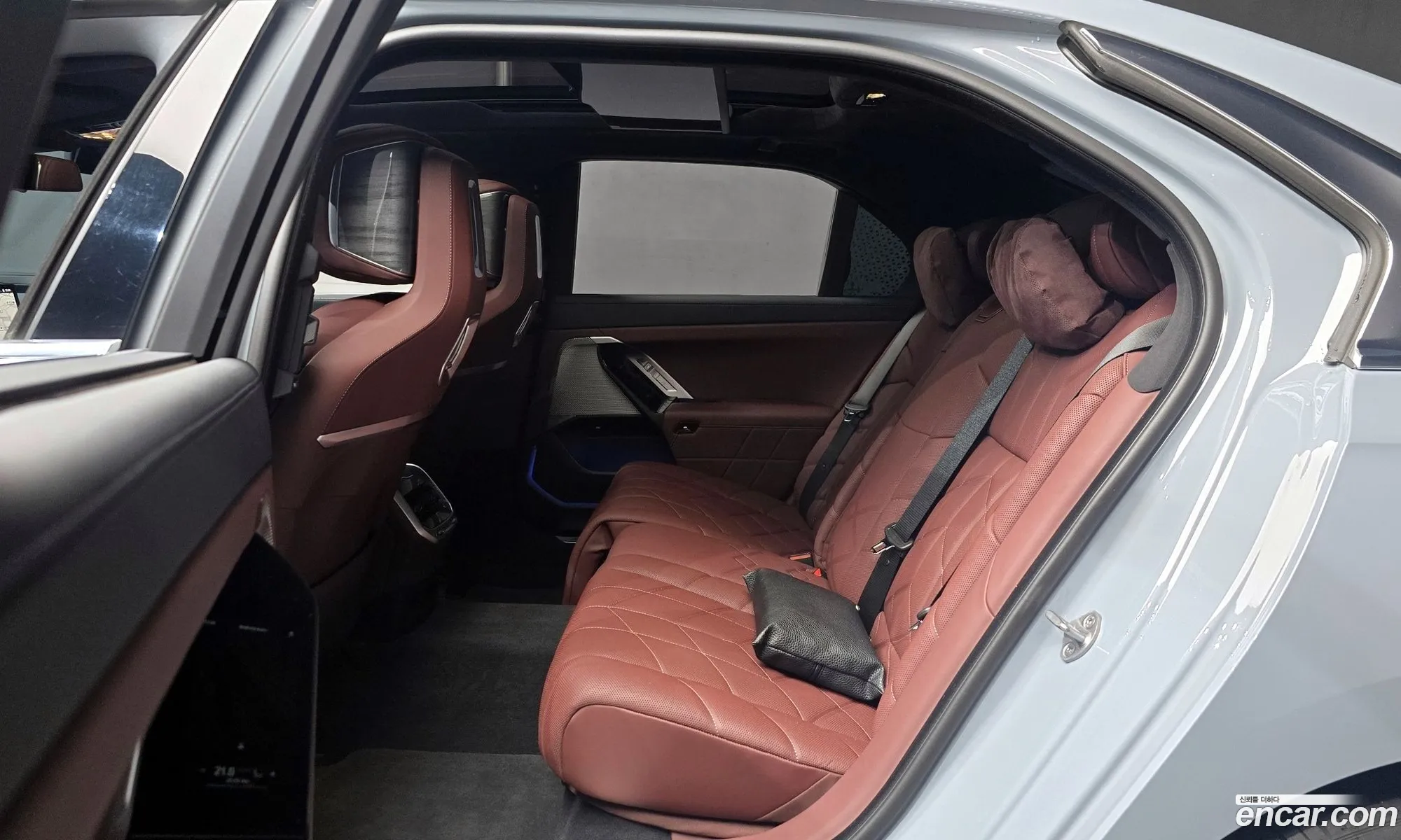 BMW 7 Series 2023 — 10