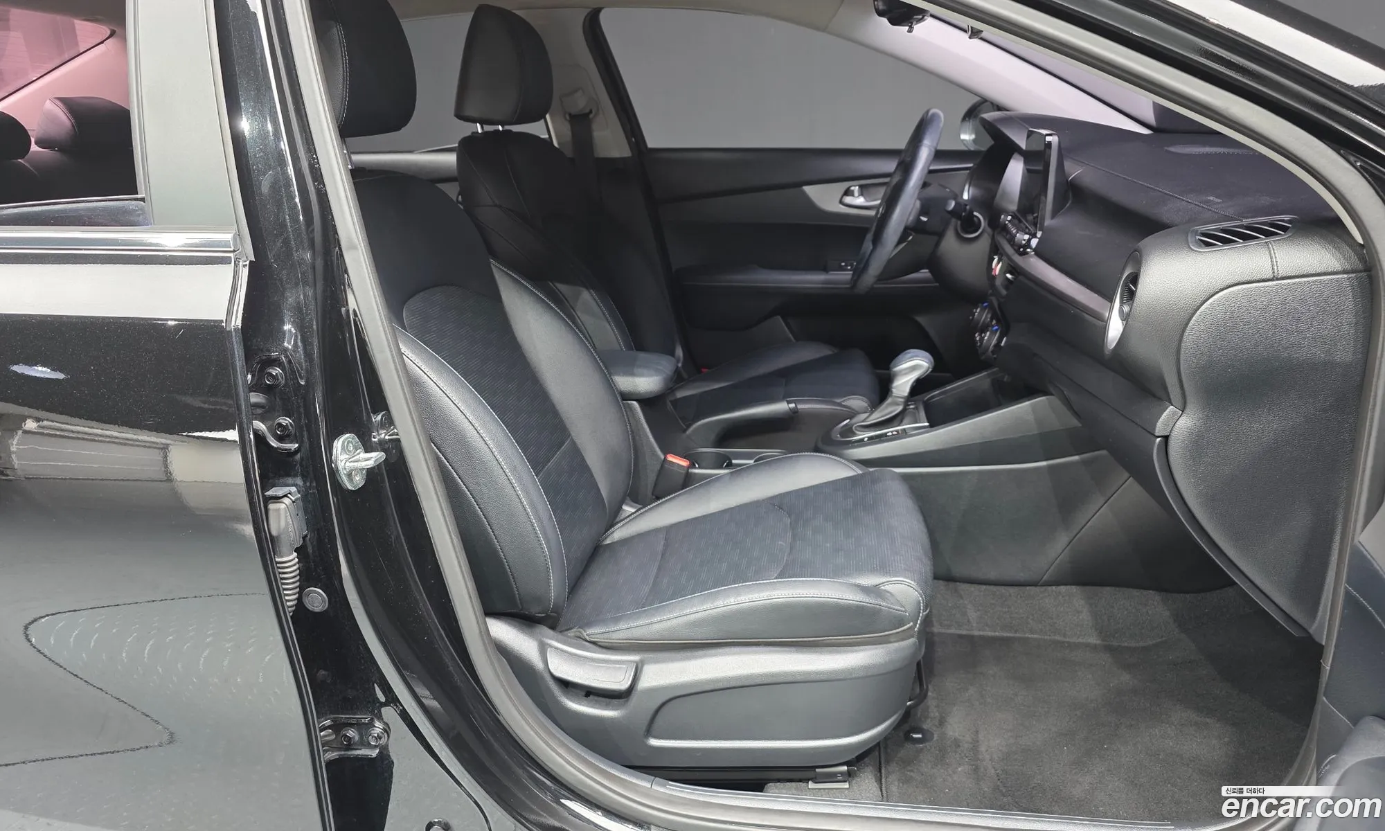 Kia K3 2019 — 15