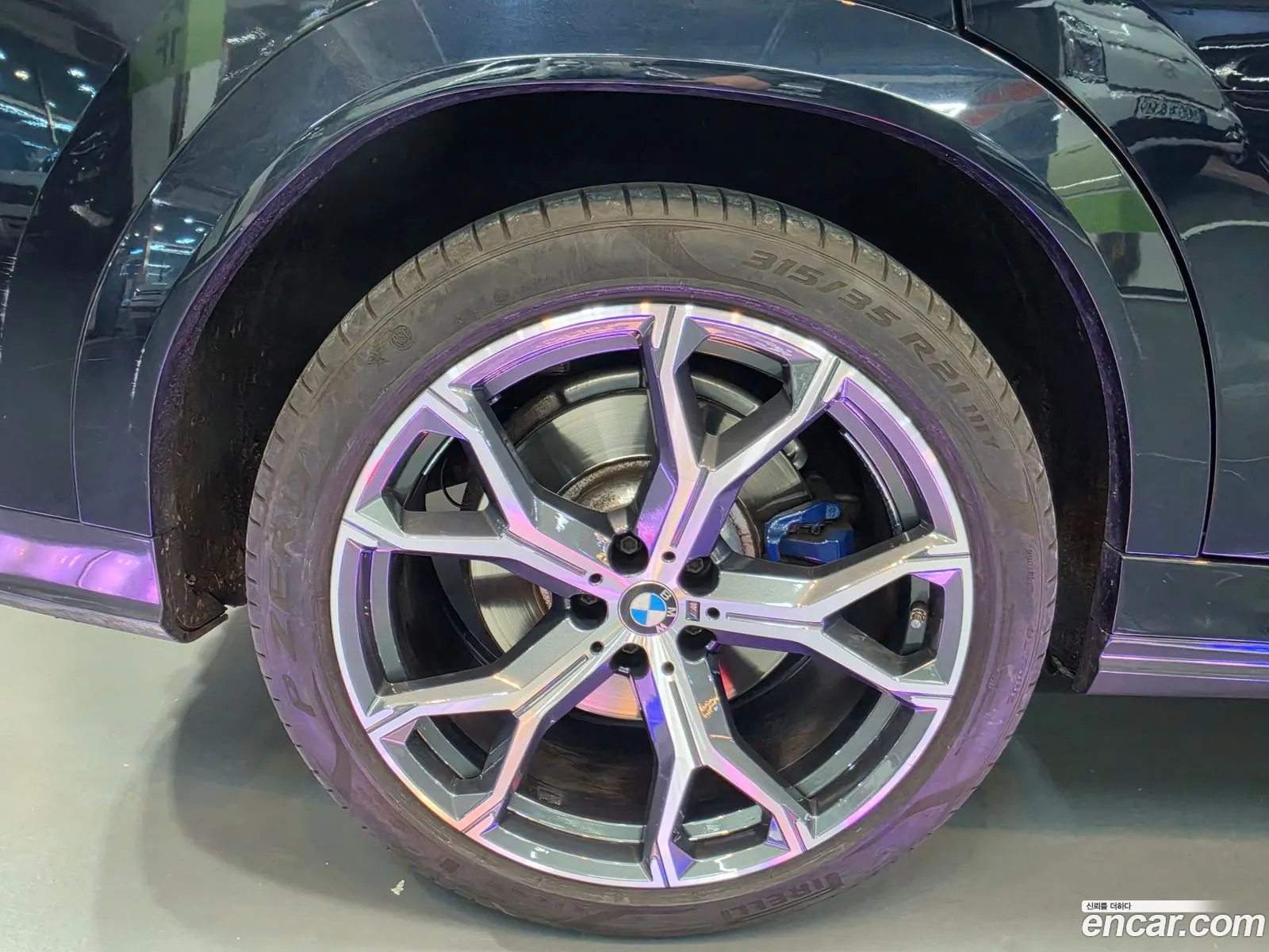 BMW X6 2020 — 16