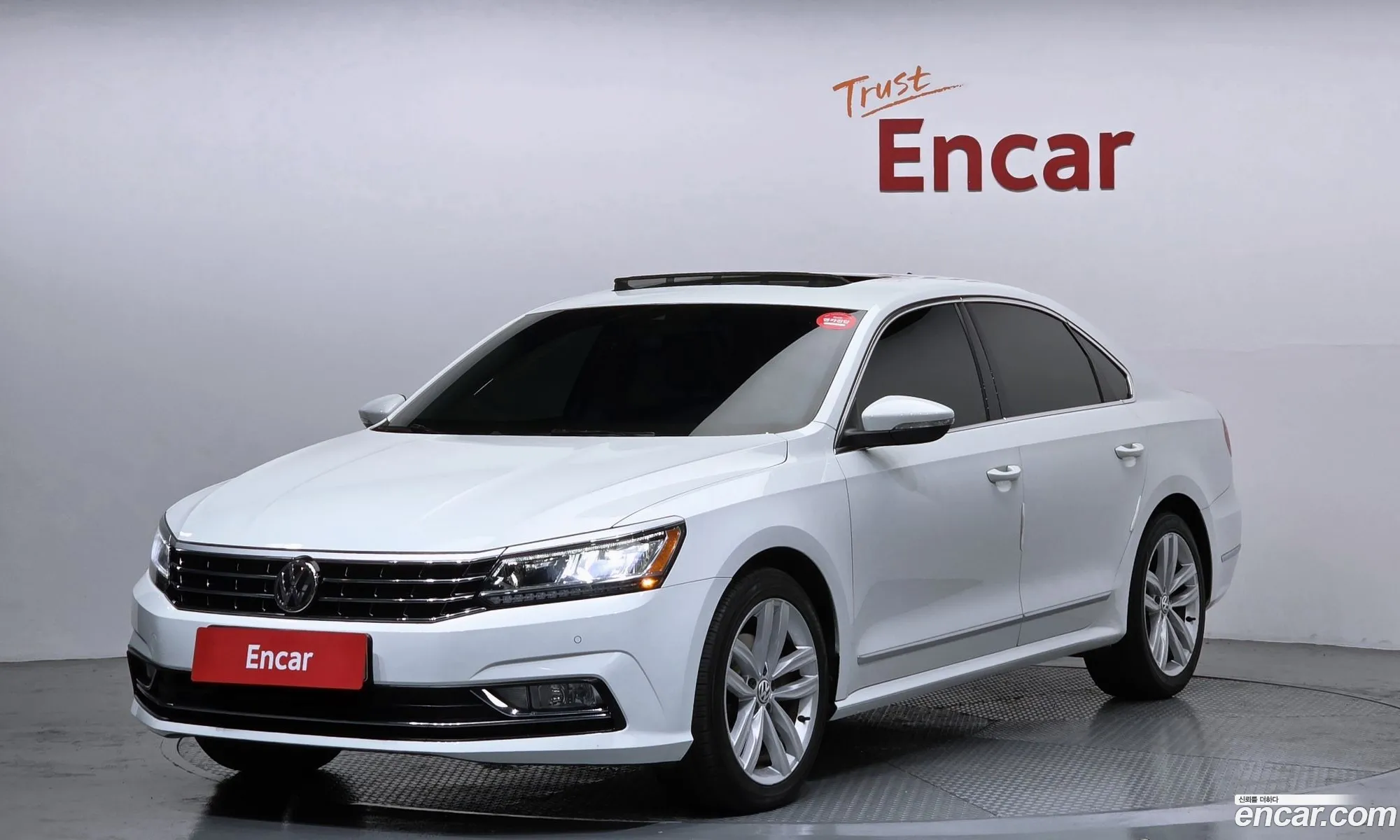 Volkswagen Passat 2018 — 13