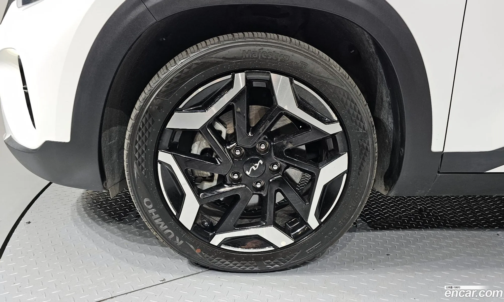 Kia Seltos 2023 — 5