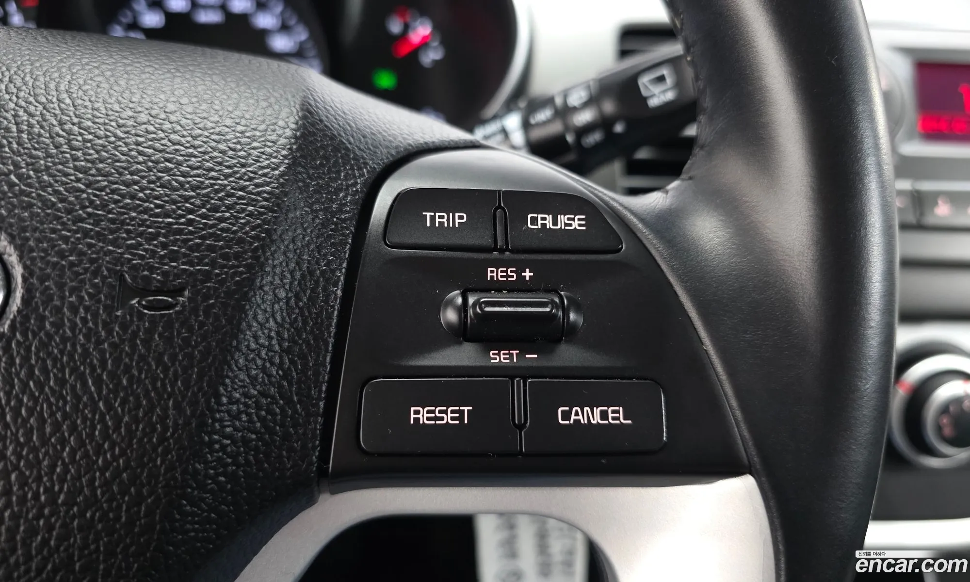 Kia Morning 2015 — 17