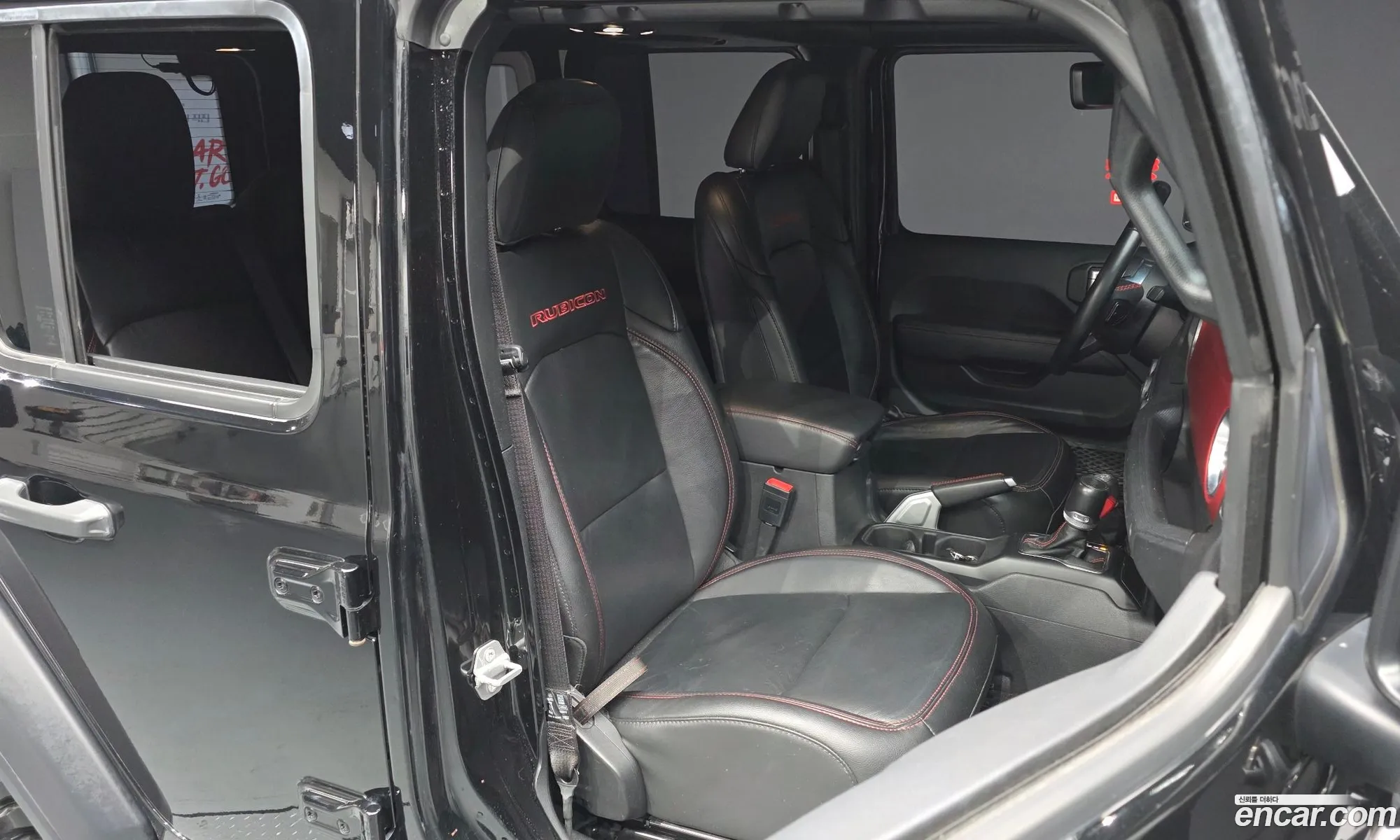 Jeep Wrangler 2020 — 3