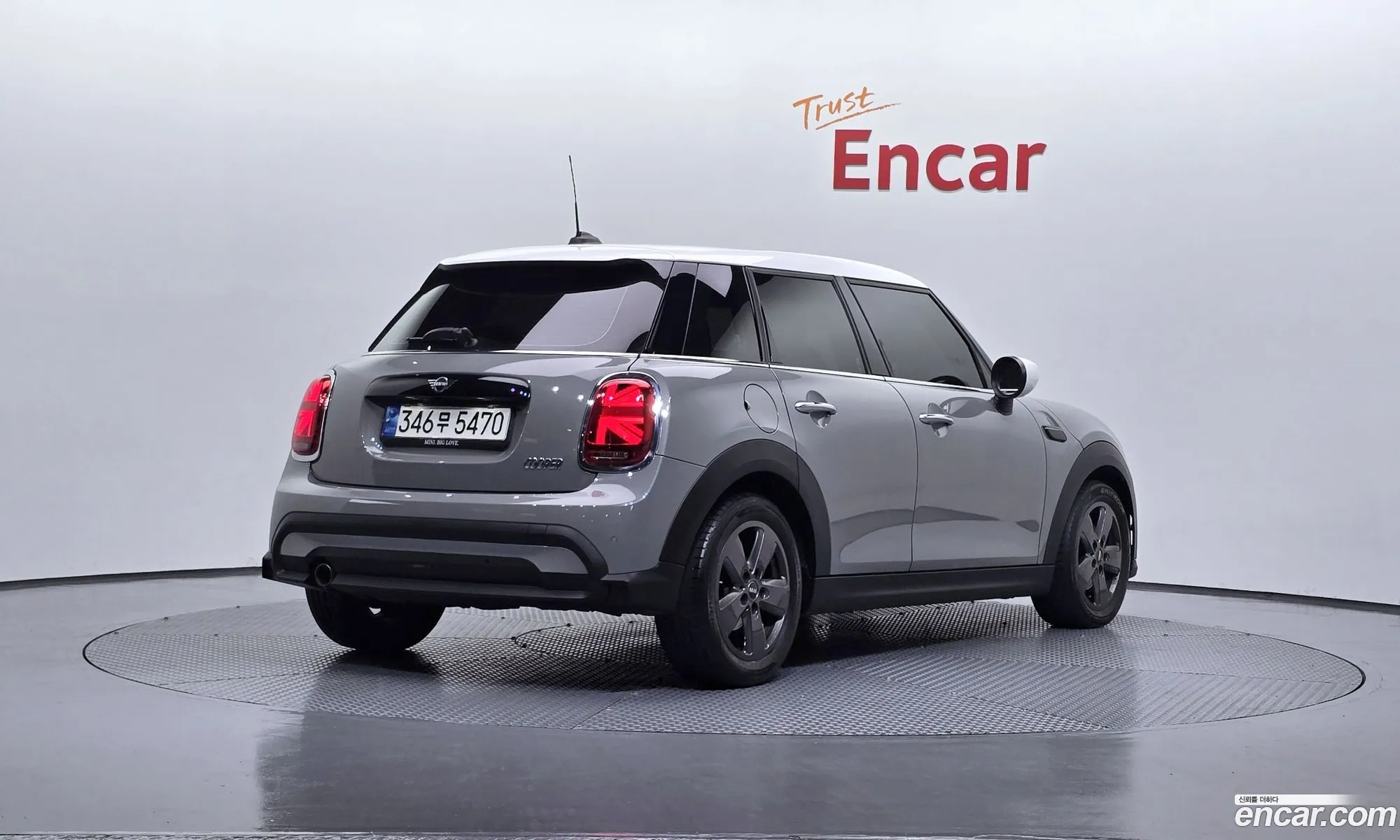 Mini Cooper 2021 — 4