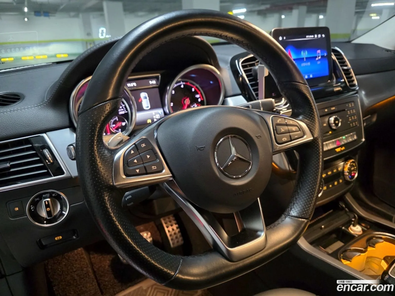 Mercedes-Benz GLE-Class W166 2018 — 14