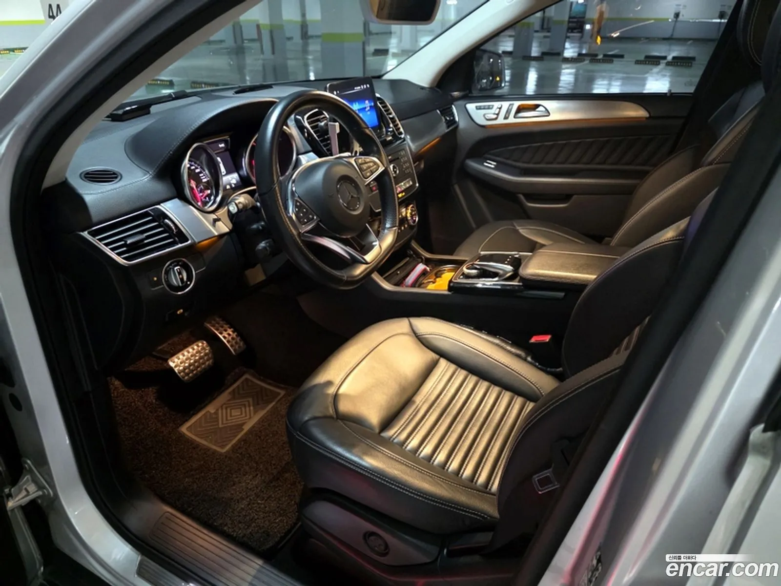 Mercedes-Benz GLE-Class W166 2018 — 20