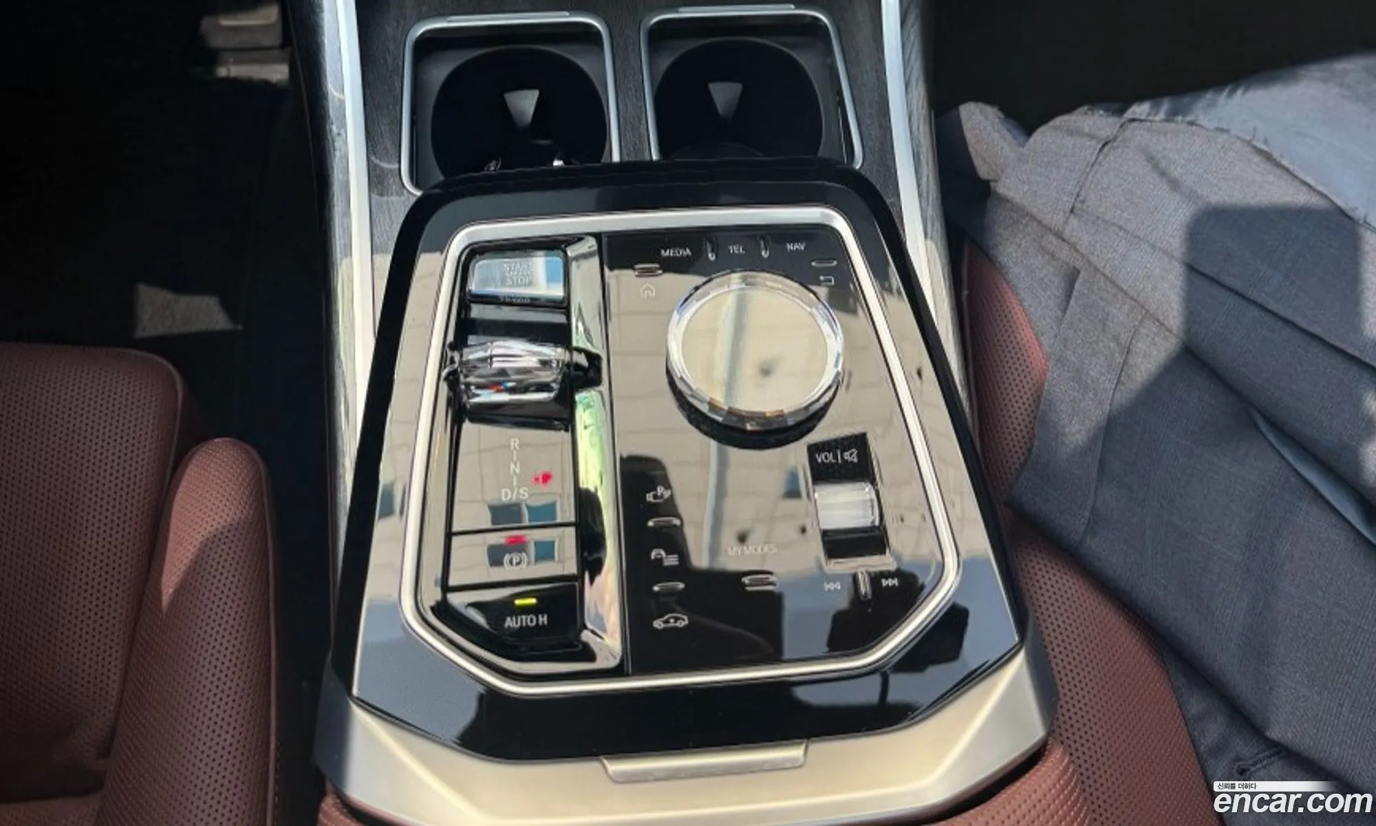 BMW 7 Series 2024 — 11