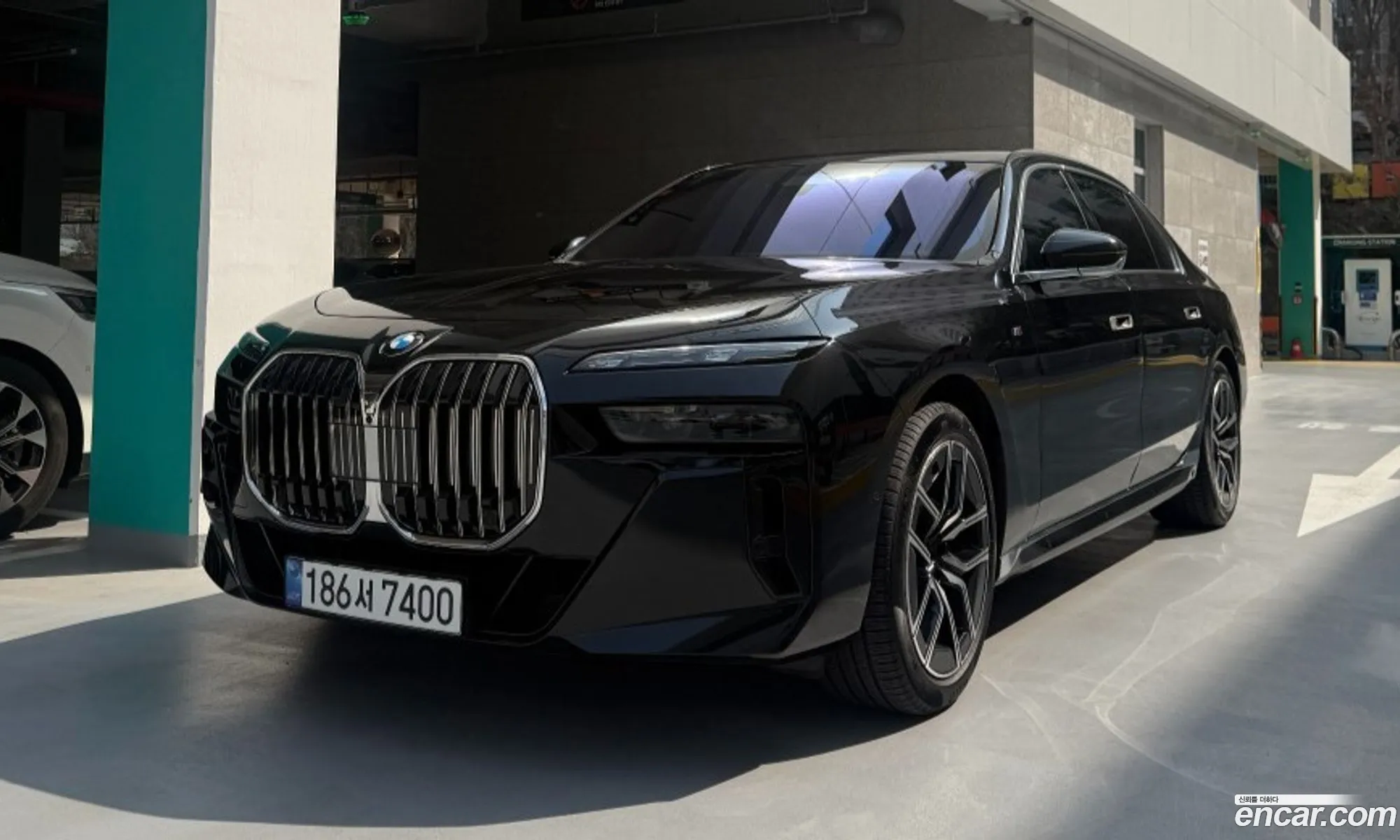 BMW 7 Series 2024 — 15
