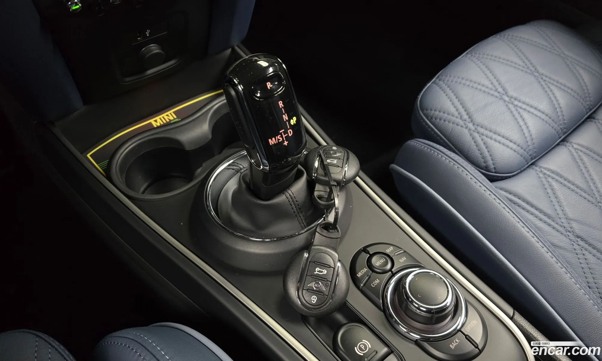 Mini Cooper S Countryman 2023 — 17